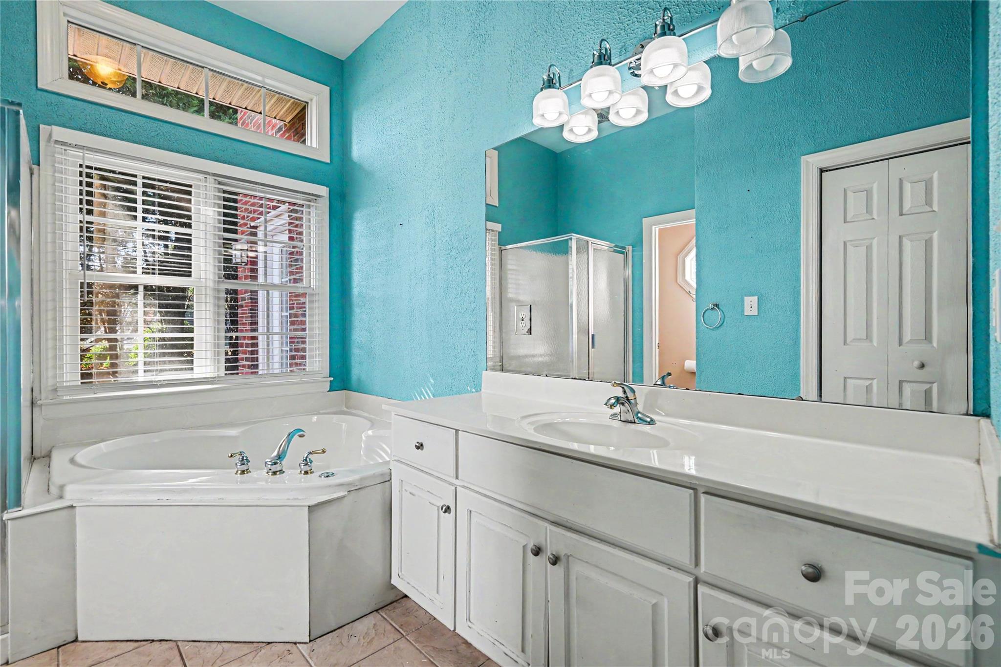 2305 Pinefield Court — Gastonia