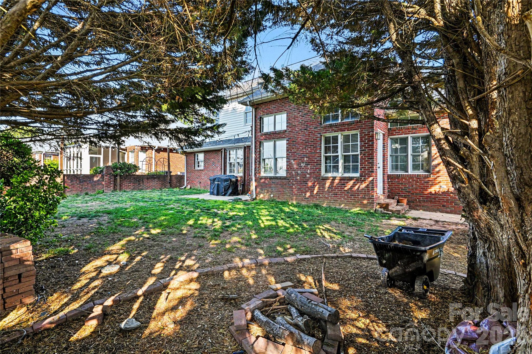 2305 Pinefield Court — Gastonia