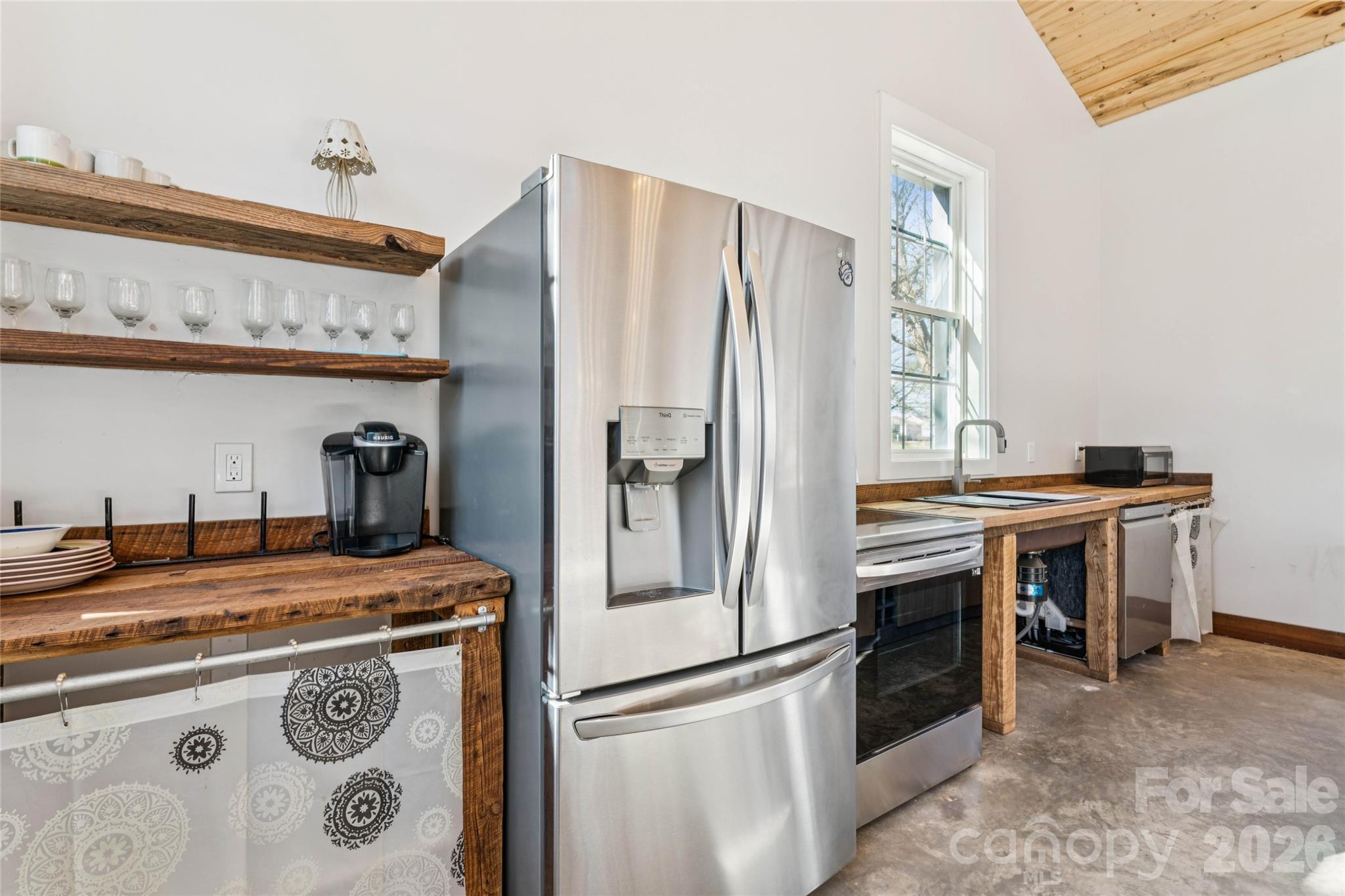10799 Poplar Tent Road — Huntersville