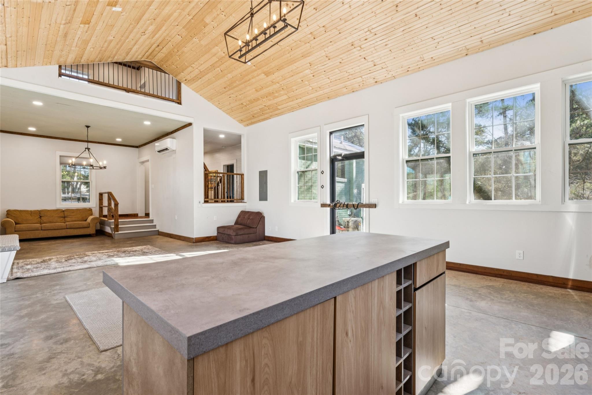 10799 Poplar Tent Road — Huntersville