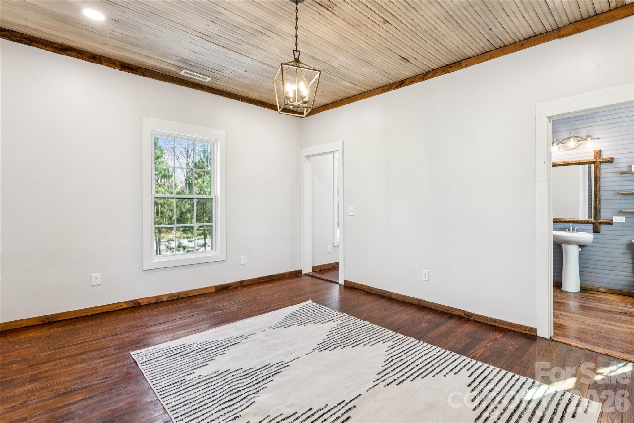 10799 Poplar Tent Road — Huntersville