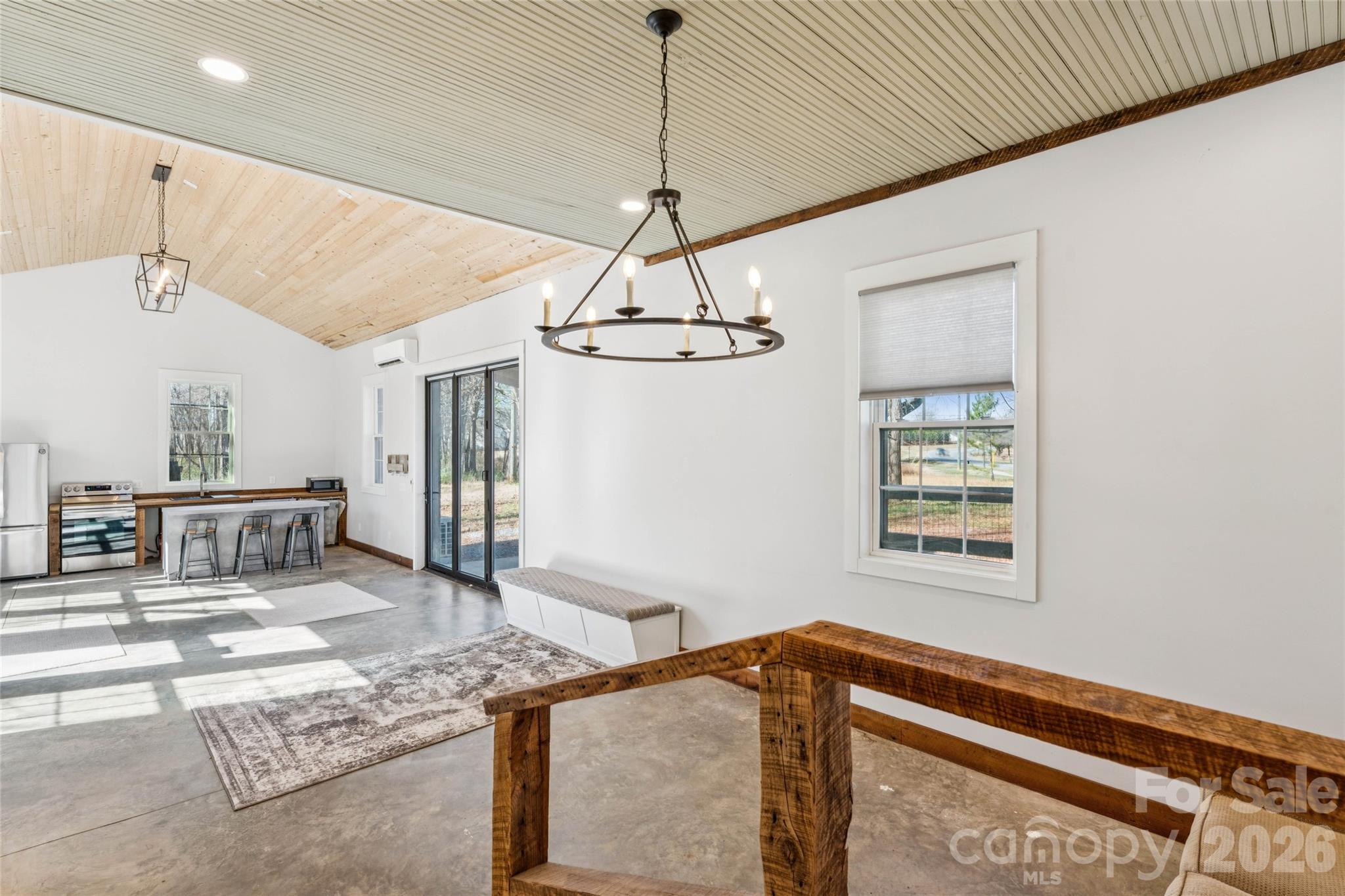 10799 Poplar Tent Road — Huntersville