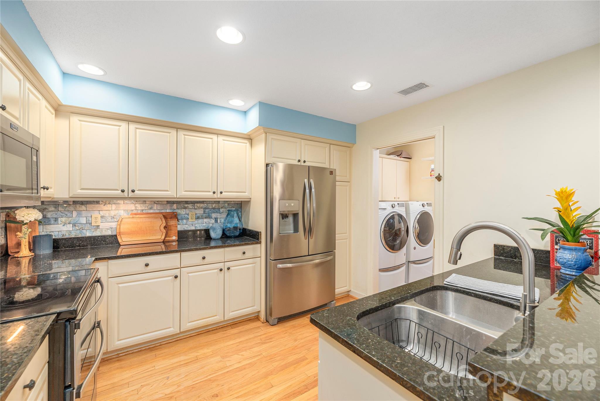 1465 S Lakeshore Drive #D-2 — Lake Junaluska