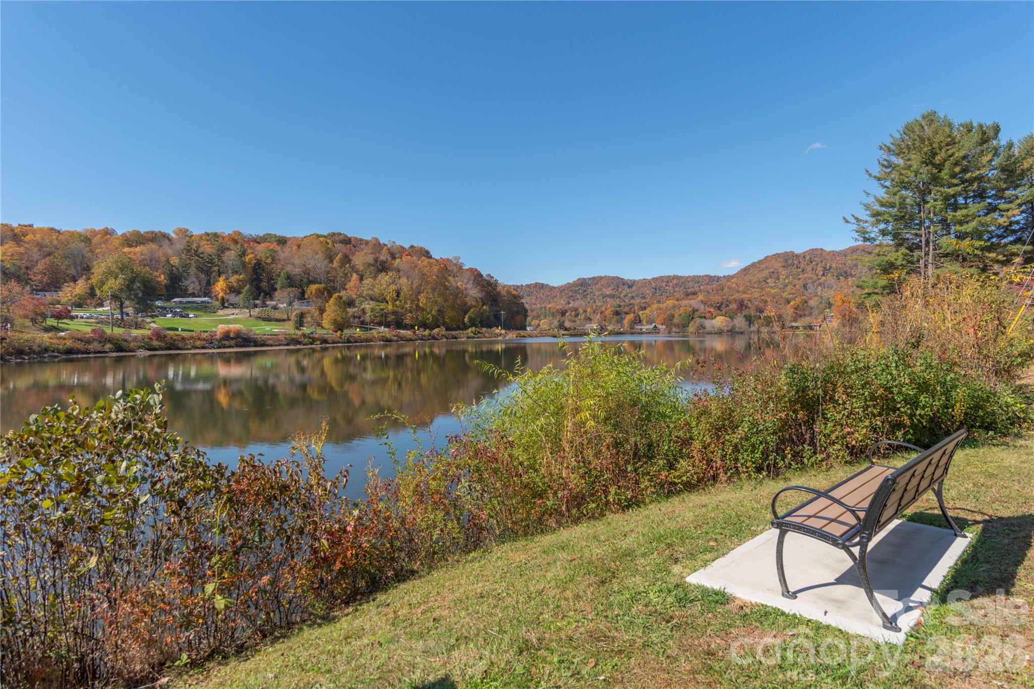 1465 S Lakeshore Drive #D-2 — Lake Junaluska