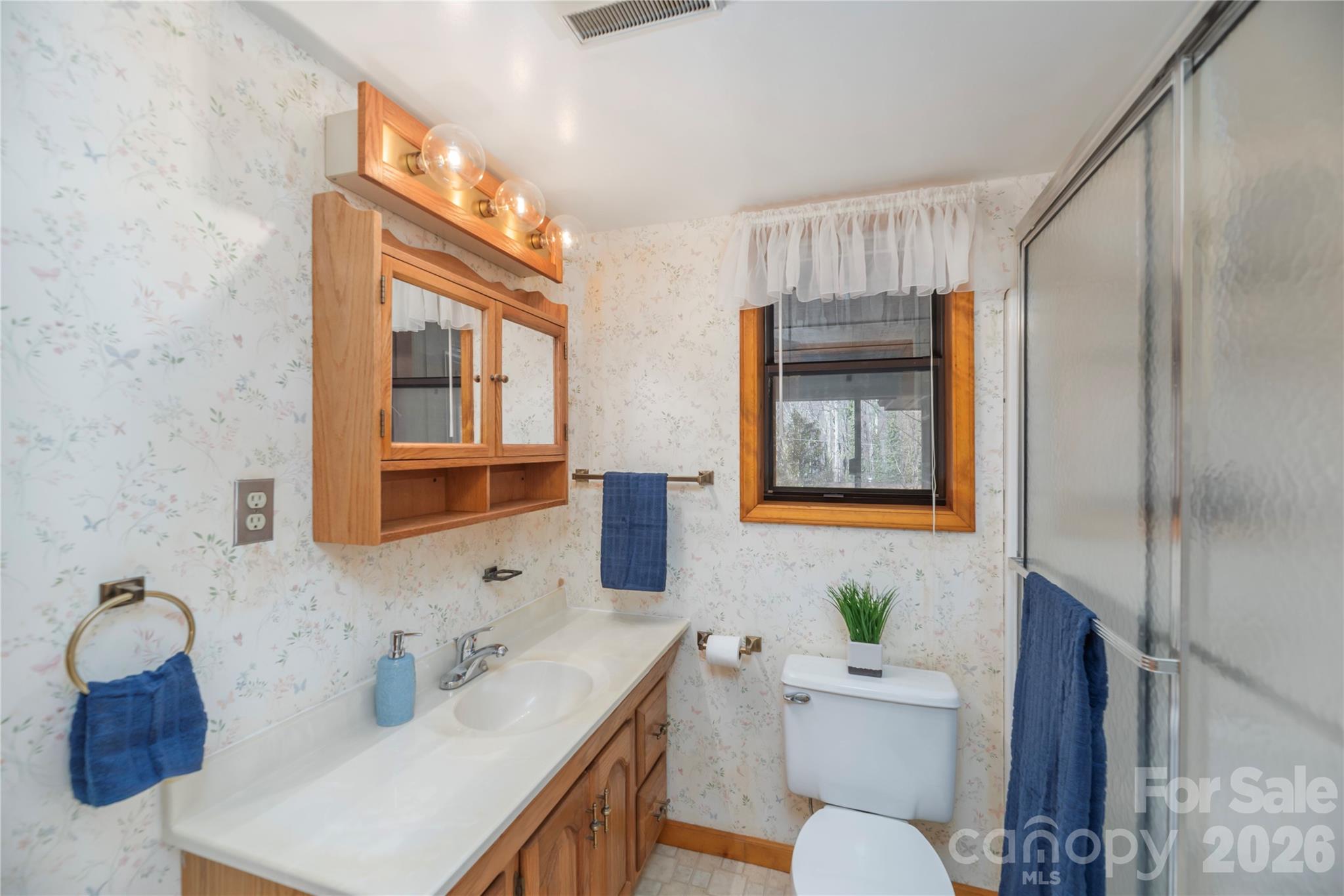 33 Ash Drive — Maggie Valley
