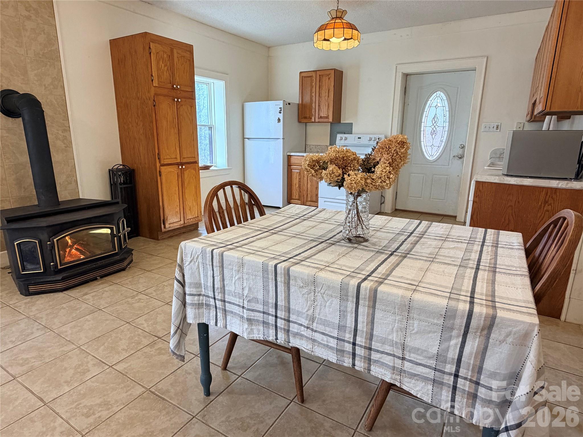 2778 Mule Stomp Road — Hot Springs