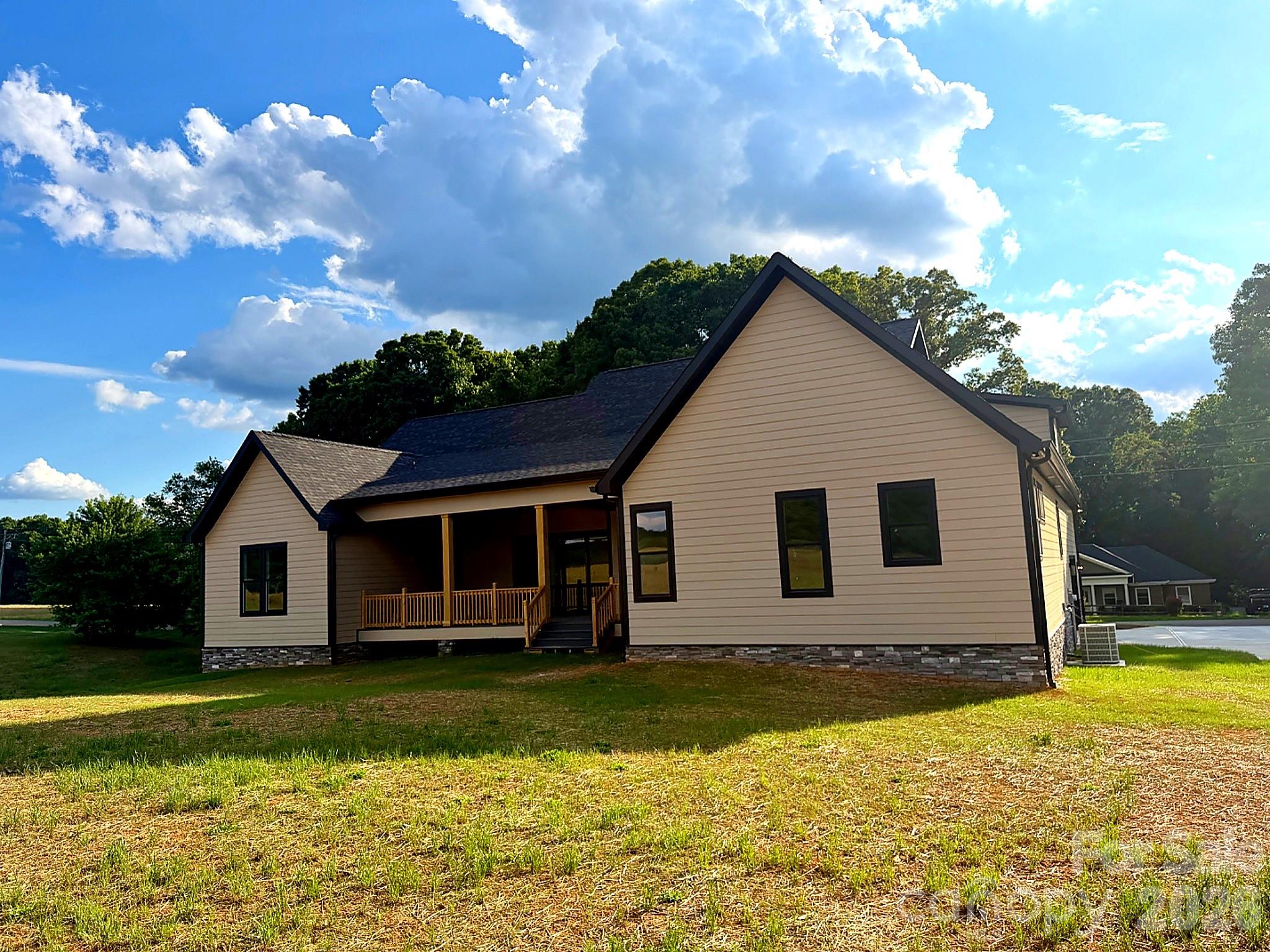 363 New Salem Road #4 — Statesville