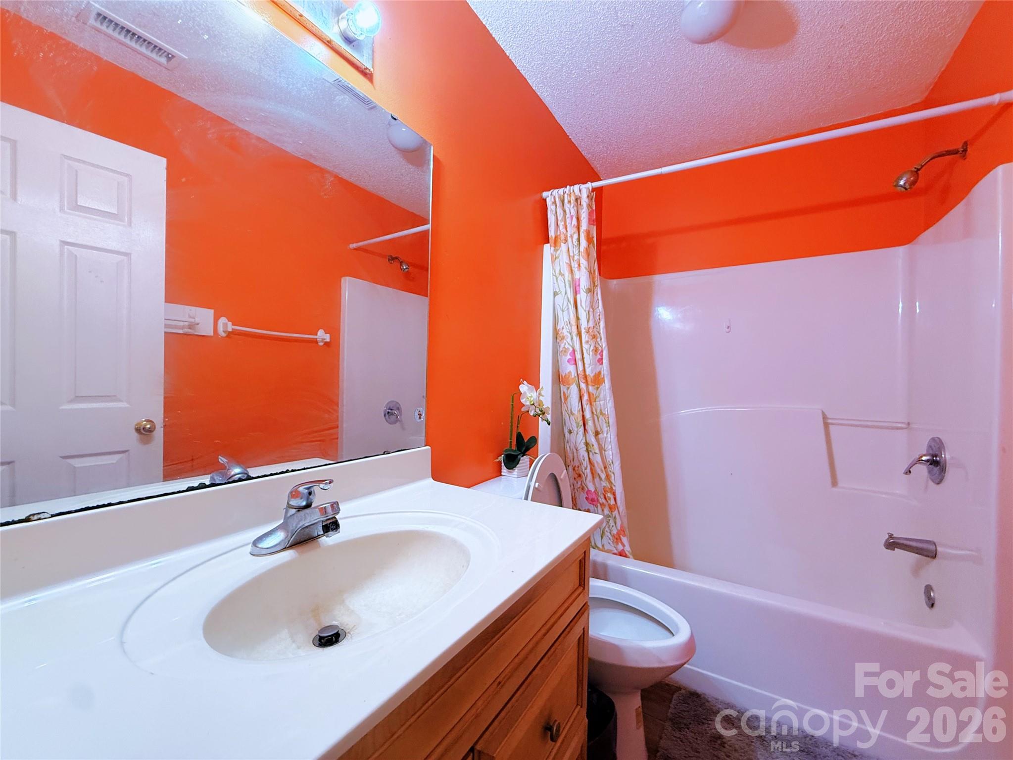 7333 Rosehall Drive — Charlotte