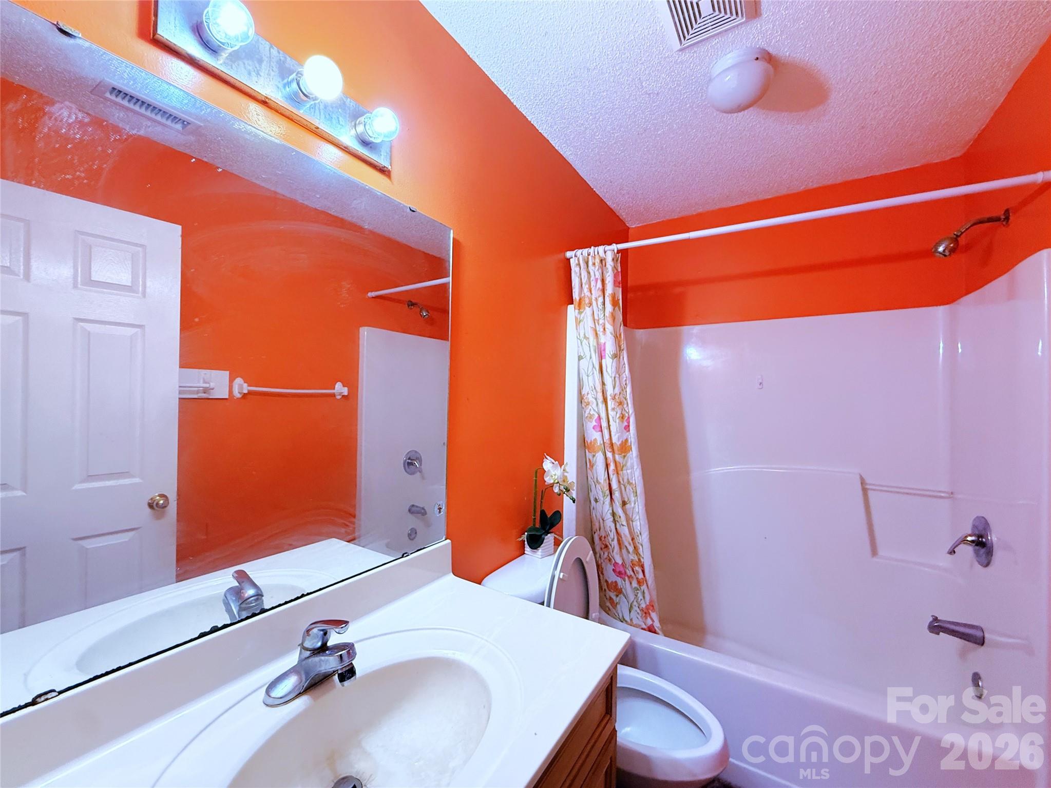 7333 Rosehall Drive — Charlotte