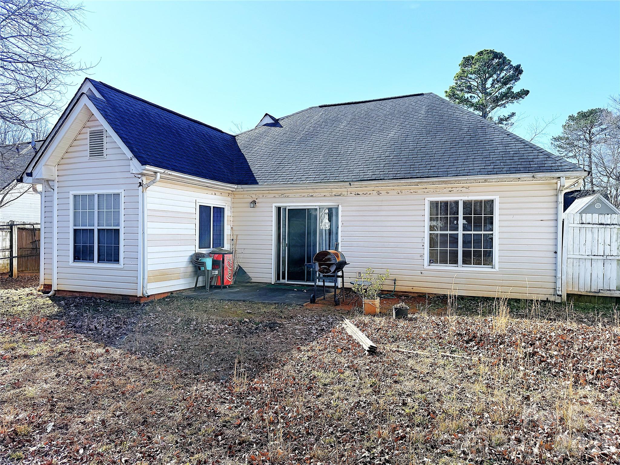 7333 Rosehall Drive — Charlotte