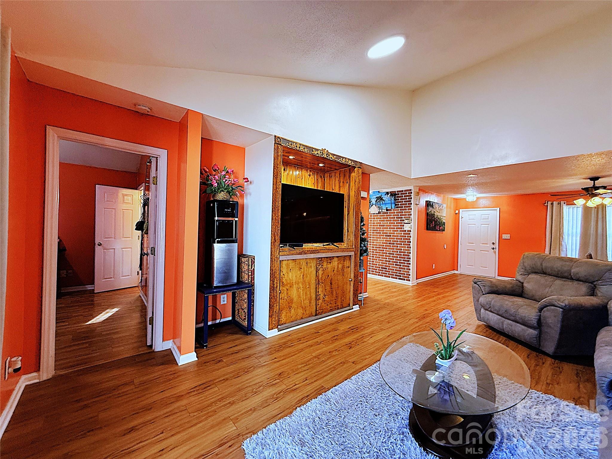 7333 Rosehall Drive — Charlotte