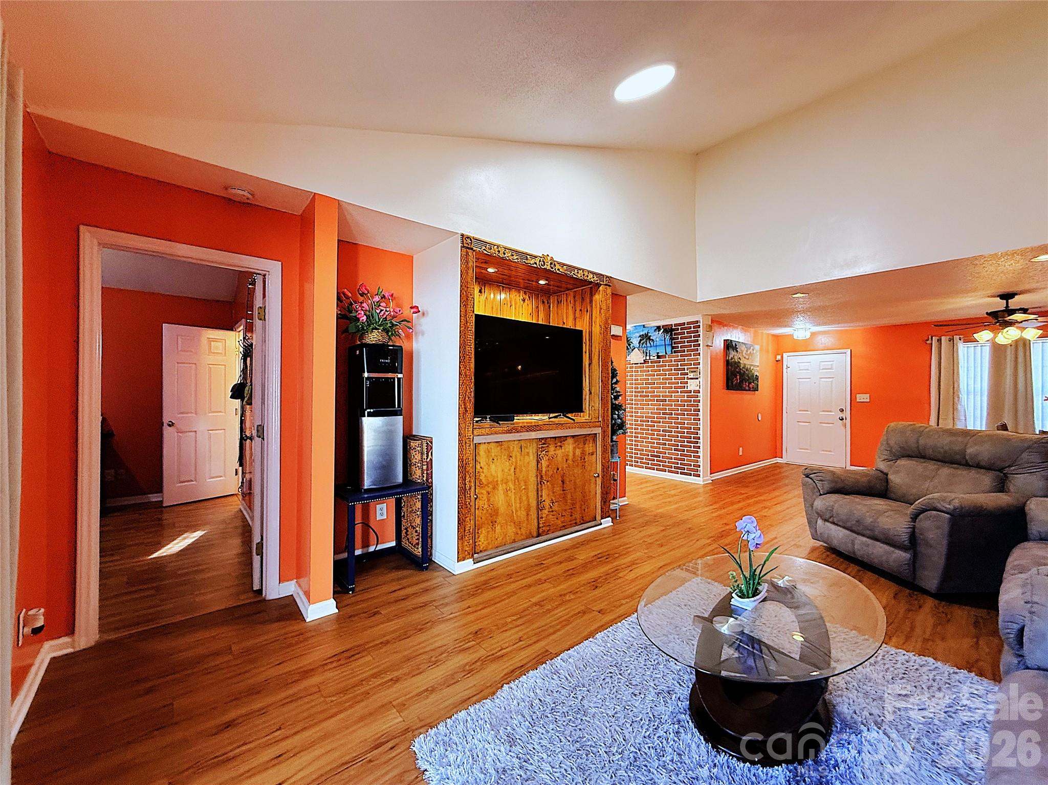 7333 Rosehall Drive — Charlotte