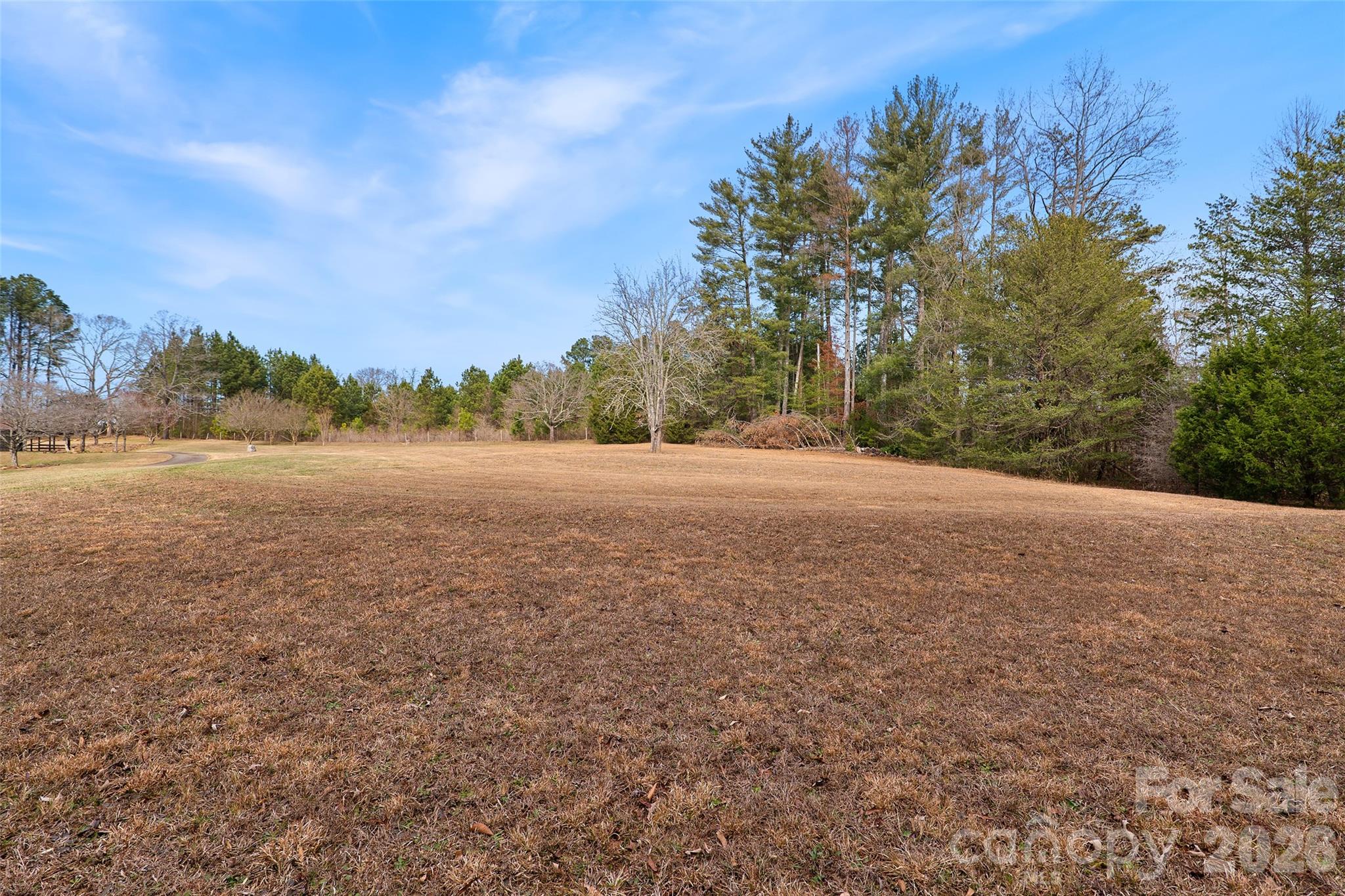591 Landrum Road — Columbus