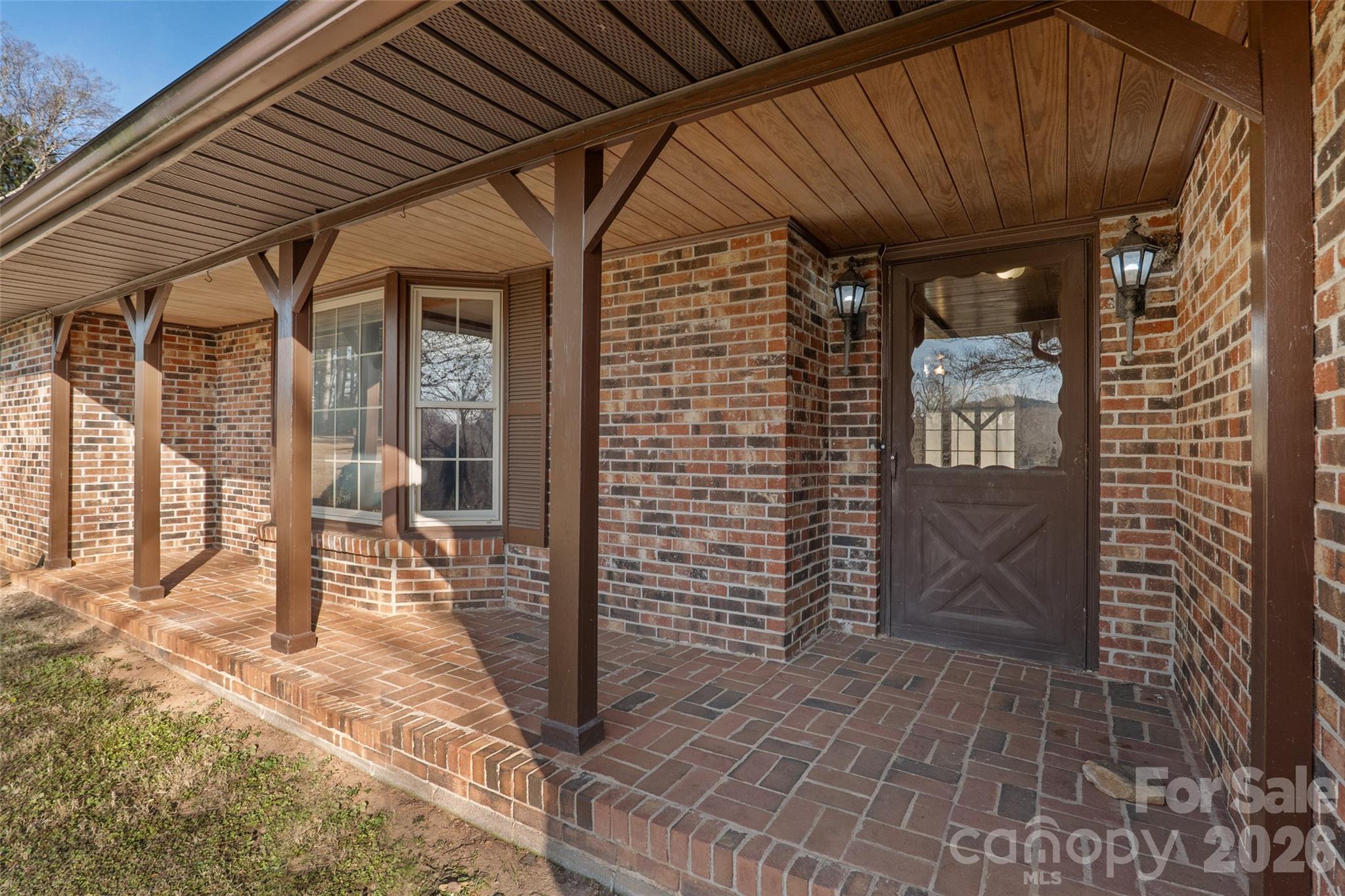 591 Landrum Road — Columbus