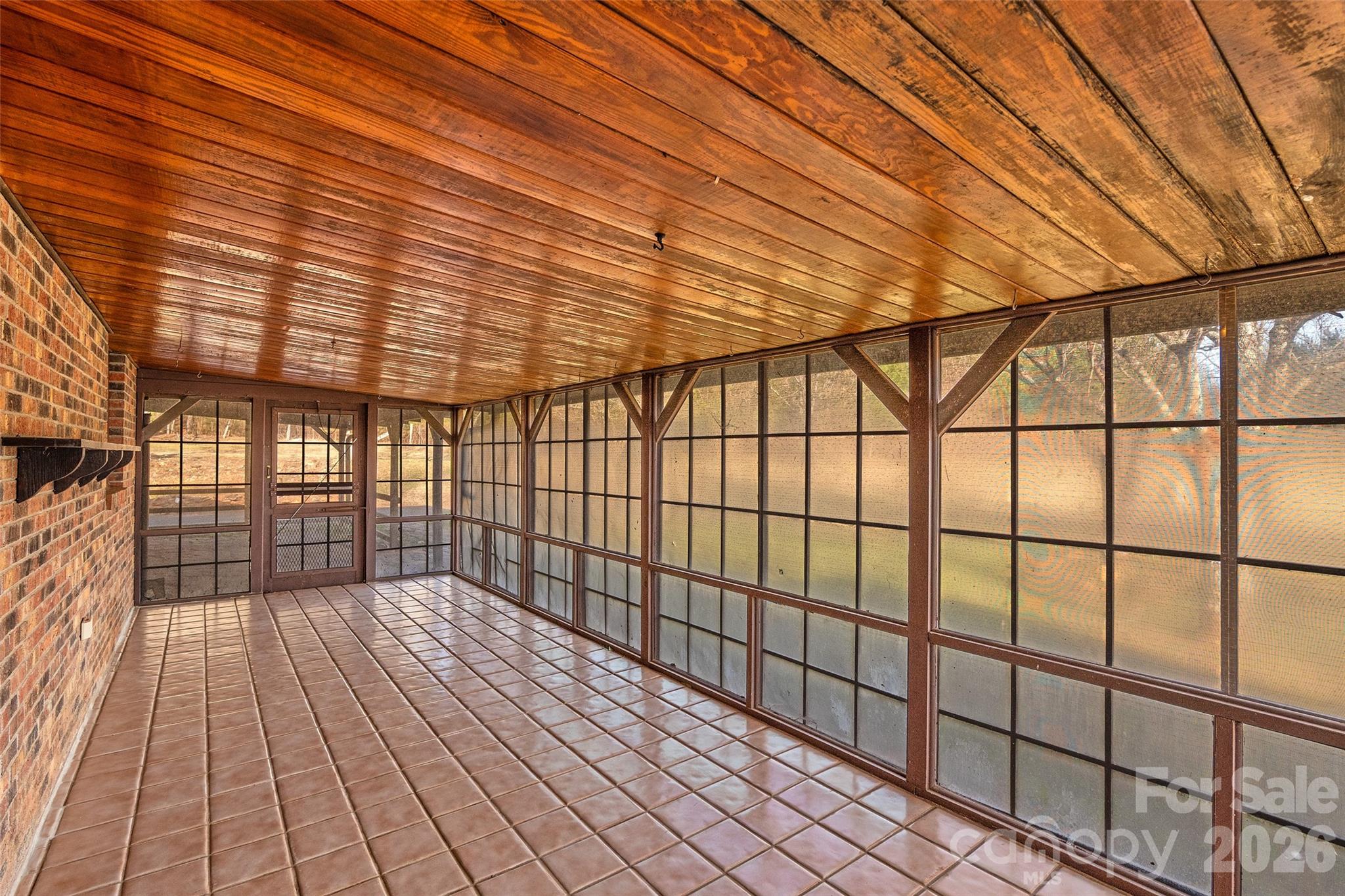 591 Landrum Road — Columbus