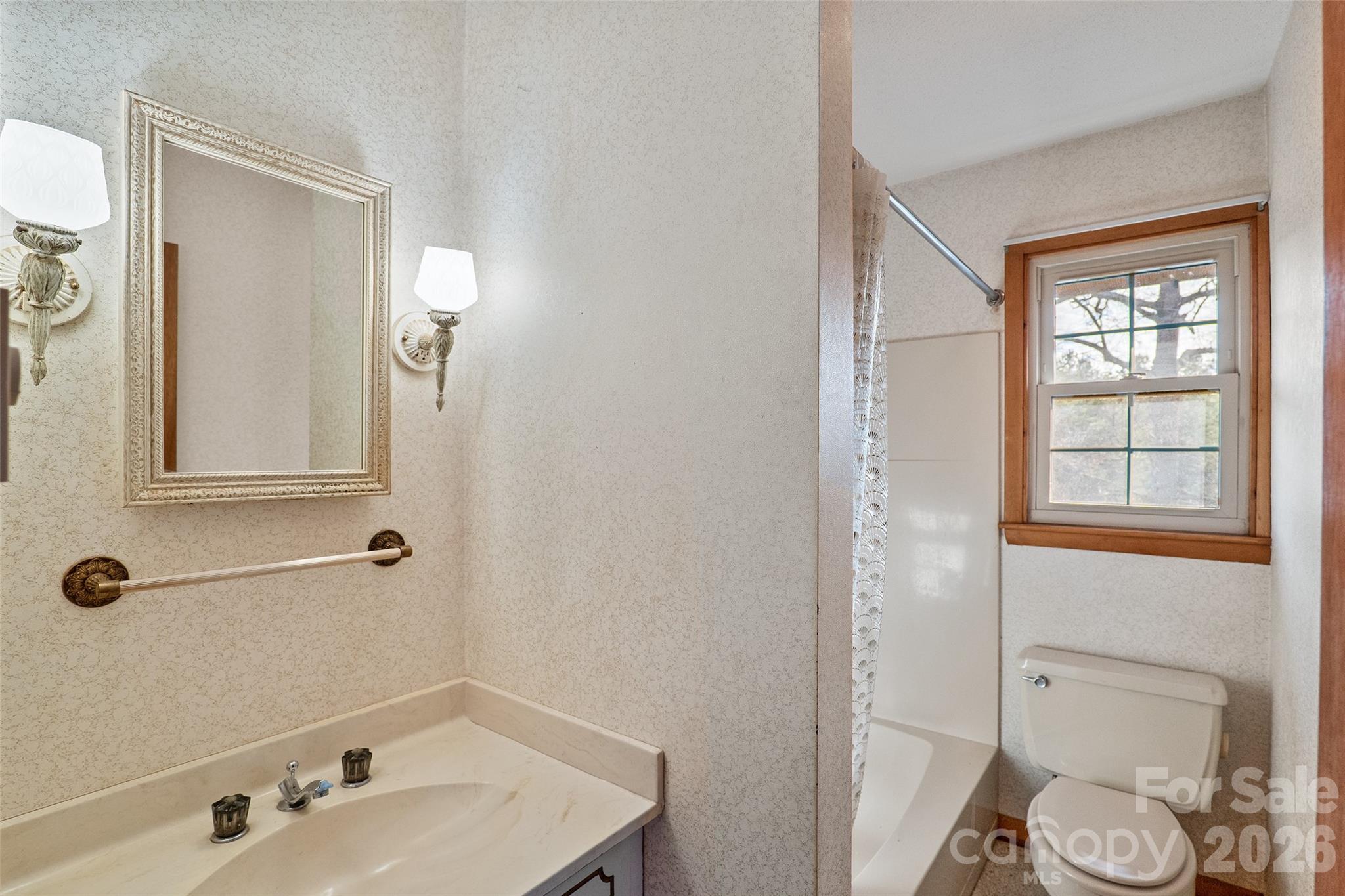 591 Landrum Road — Columbus