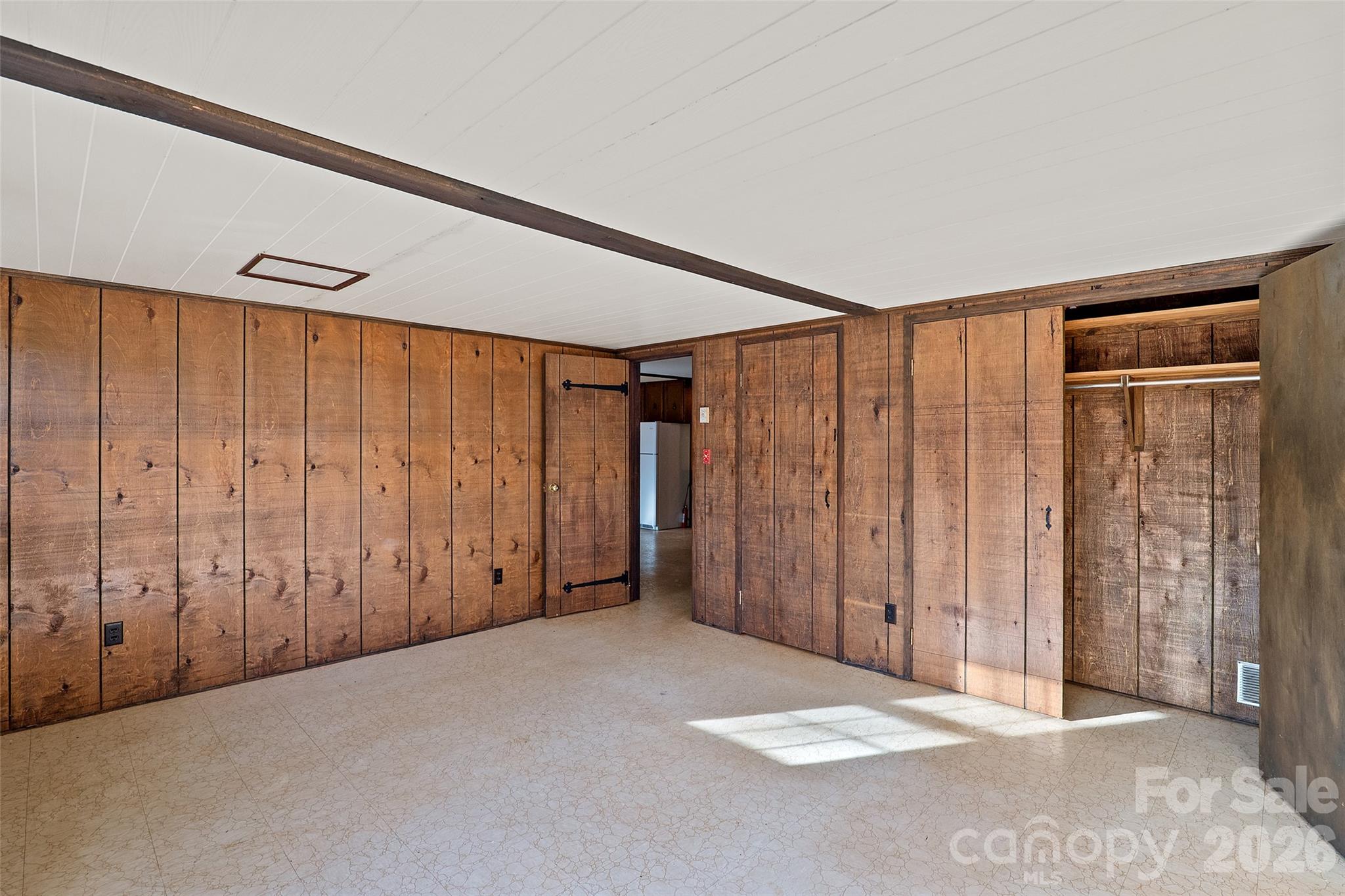 591 Landrum Road — Columbus