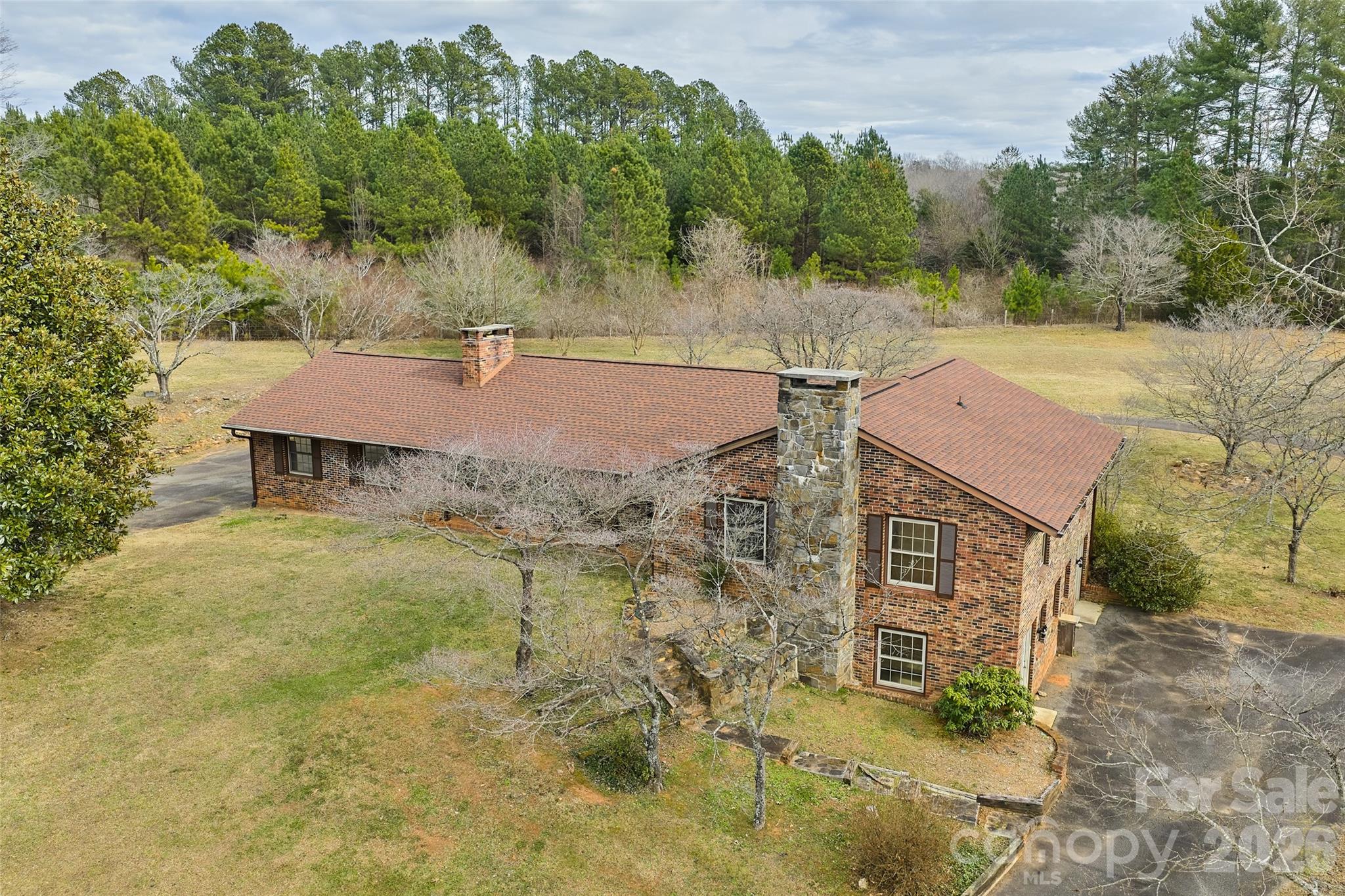 591 Landrum Road — Columbus