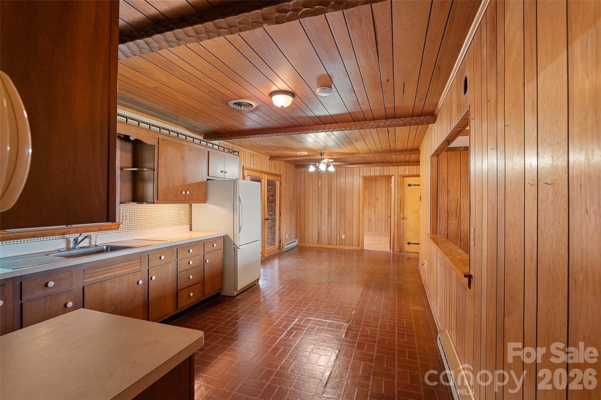 591 Landrum Road — Columbus