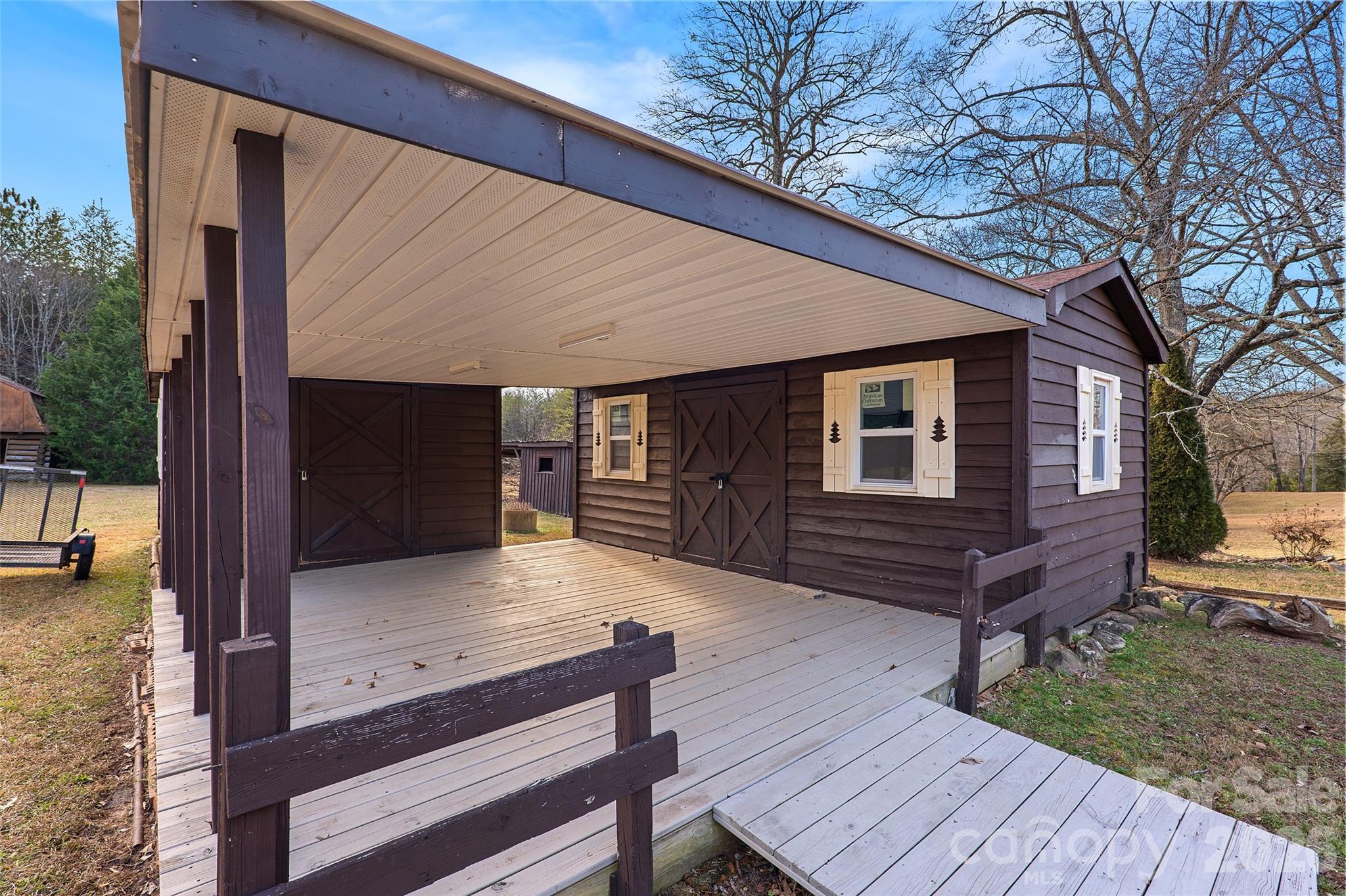 591 Landrum Road — Columbus