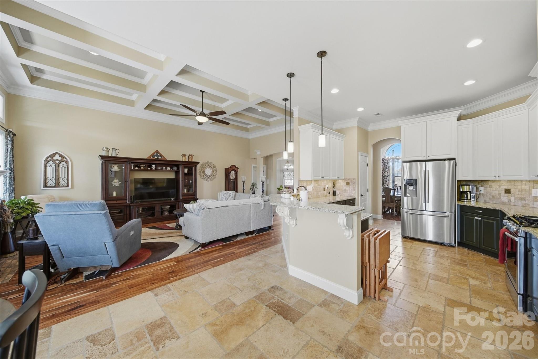 1743 Whitewater Court — Hickory