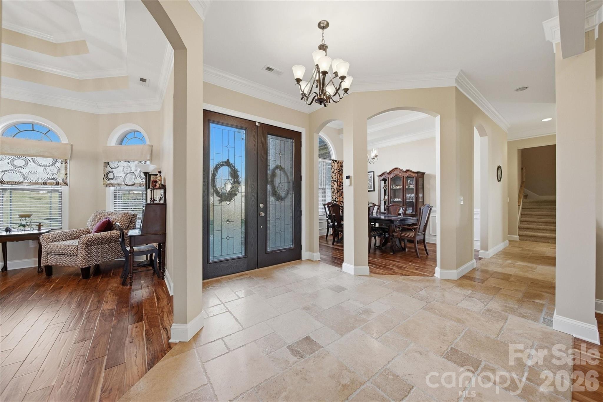 1743 Whitewater Court — Hickory