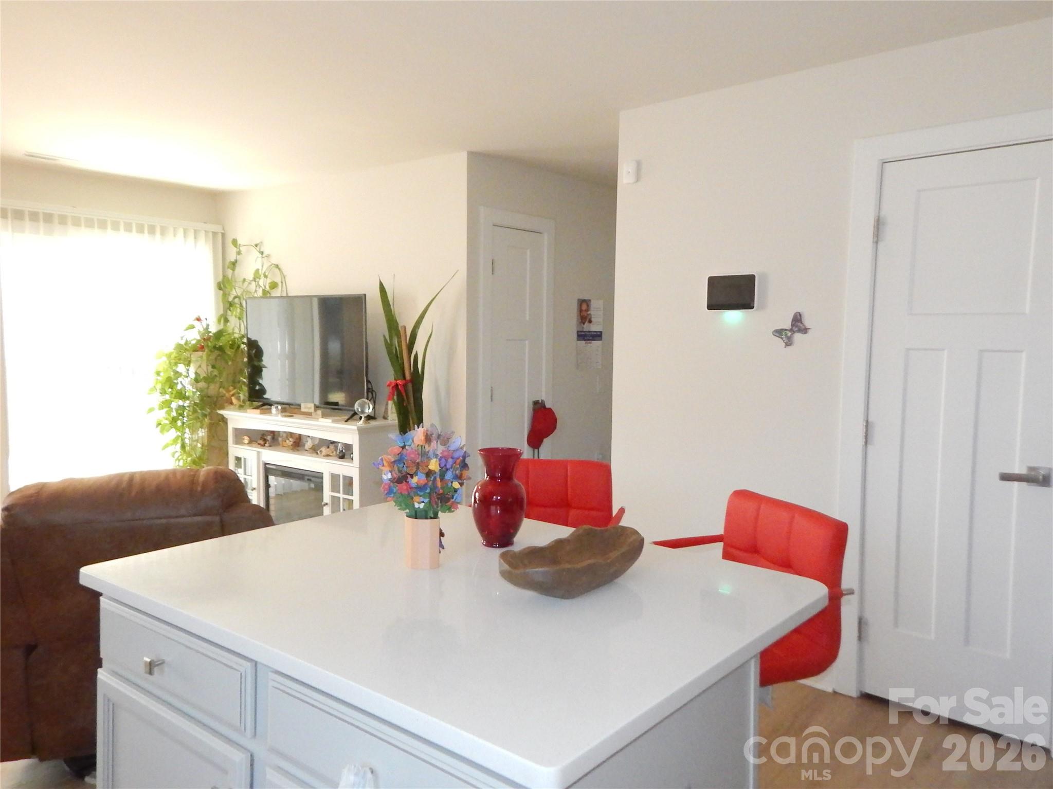 330 Damask Drive — Lancaster