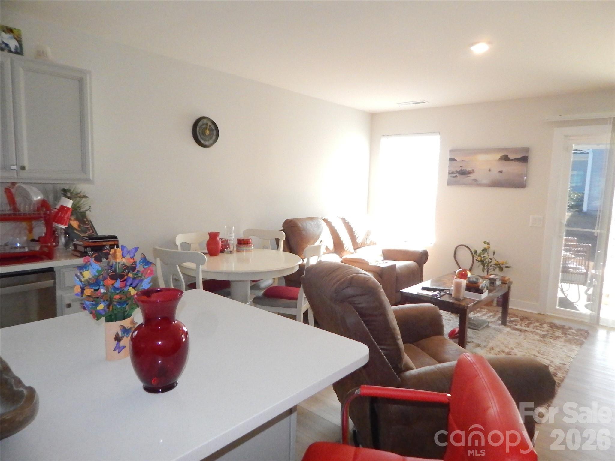 330 Damask Drive — Lancaster
