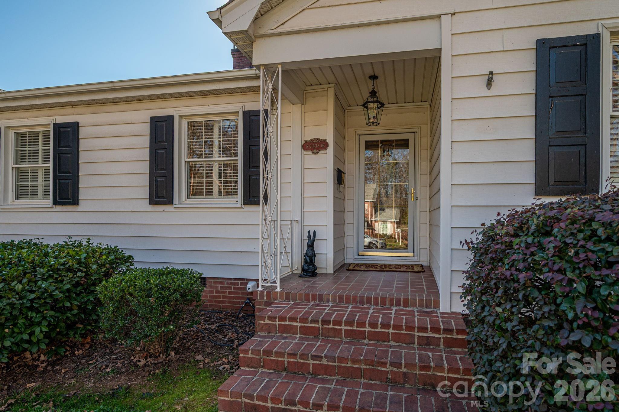 18 Circle Drive — Belmont