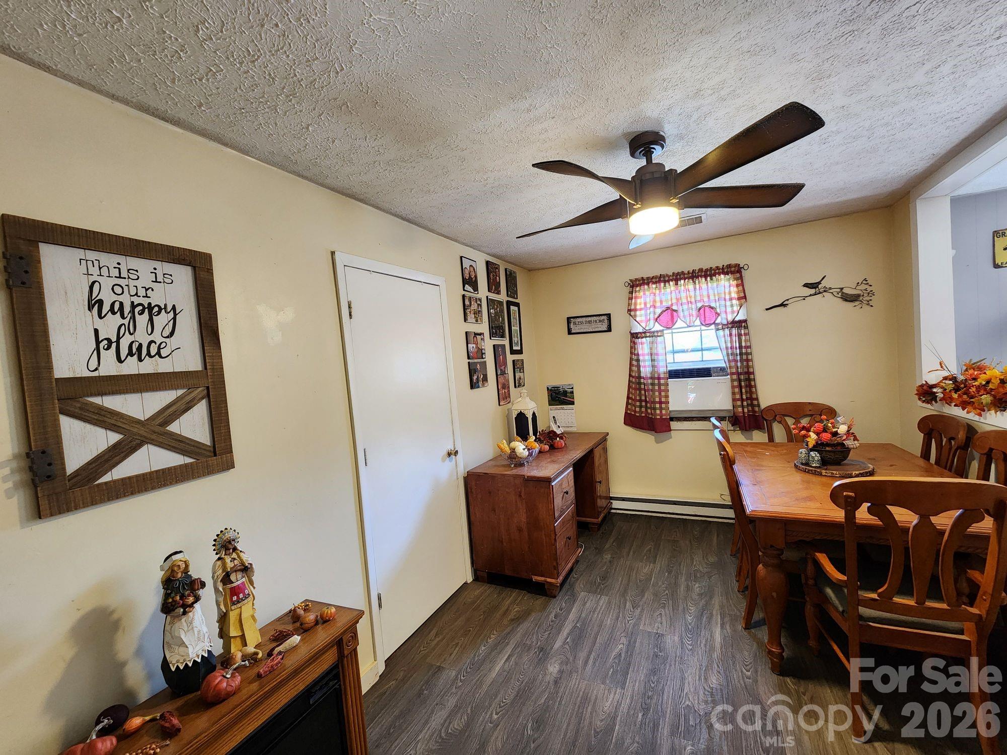 41 Gunches Dirt Road — Candler
