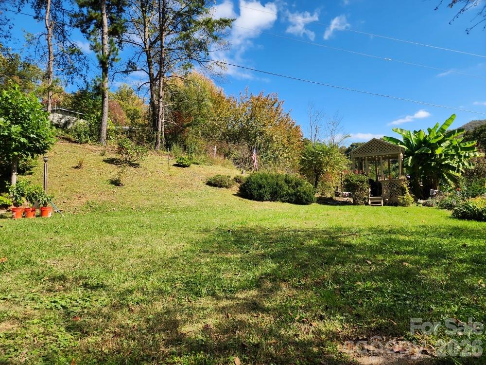 41 Gunches Dirt Road — Candler