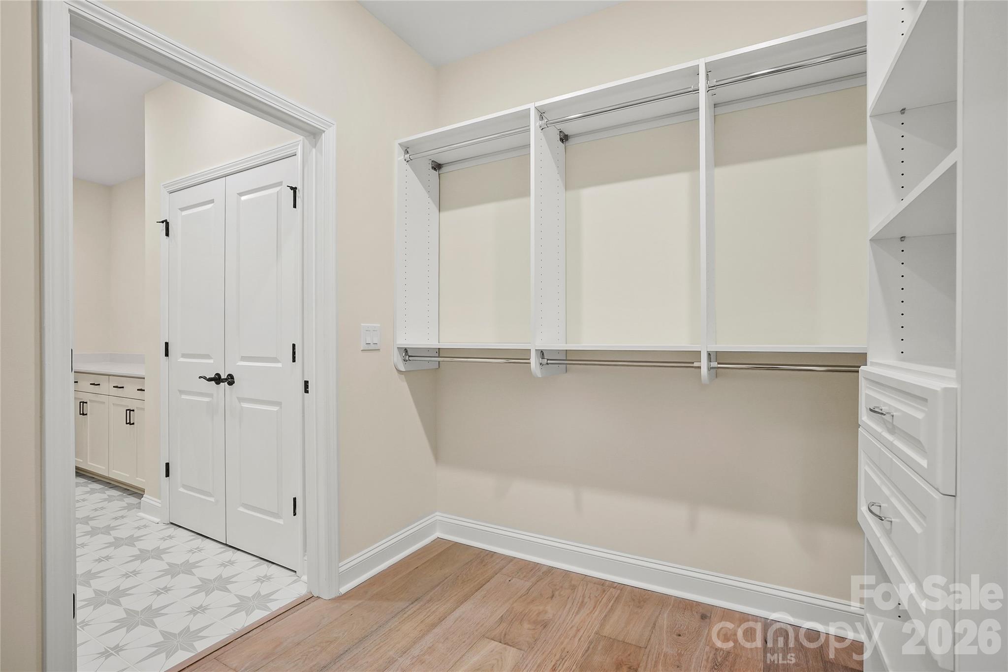 2735 Peak Court — Belmont