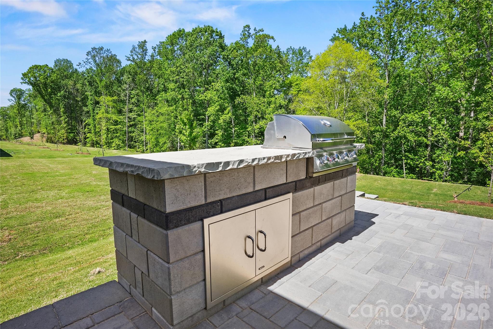 2735 Peak Court — Belmont