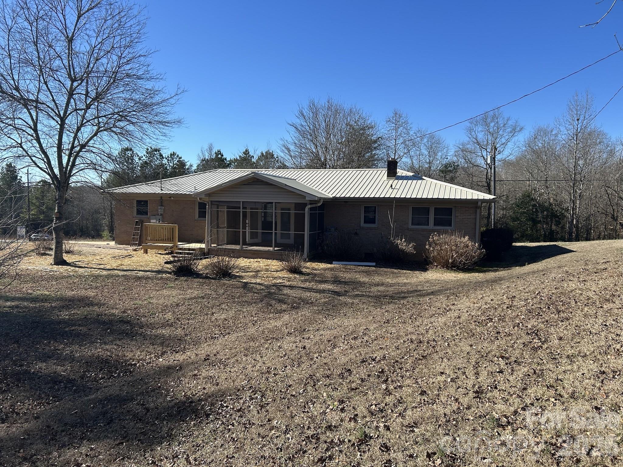 1378 Blacksburg Highway — Blacksburg