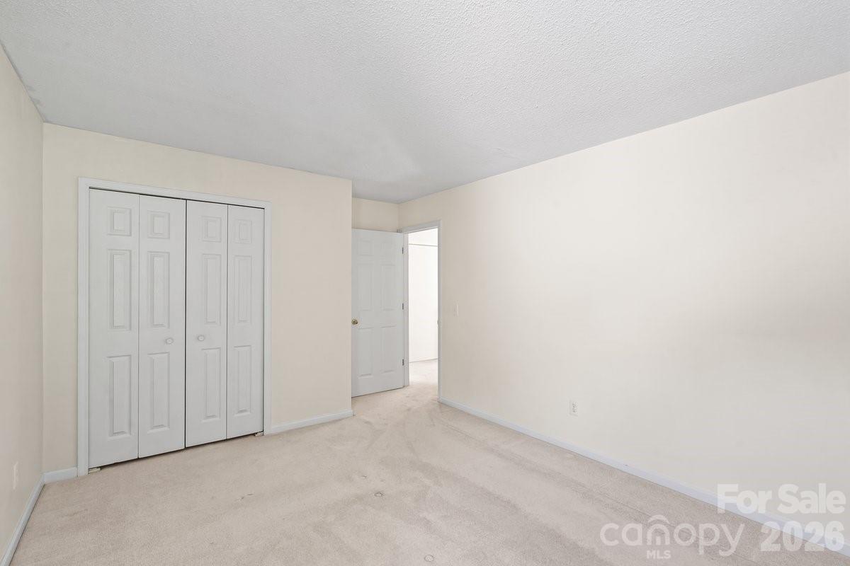 1937 Decatur Court — Charlotte