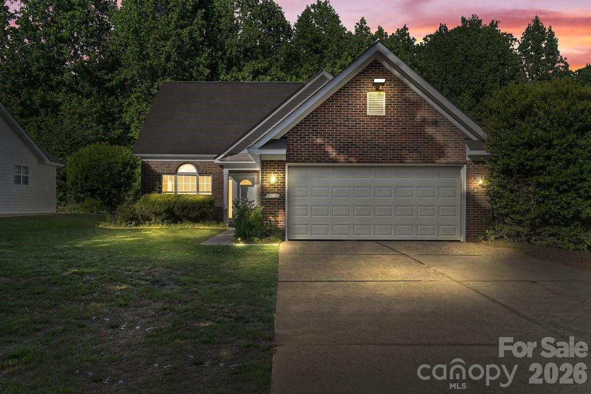 1937 Decatur Court — Charlotte