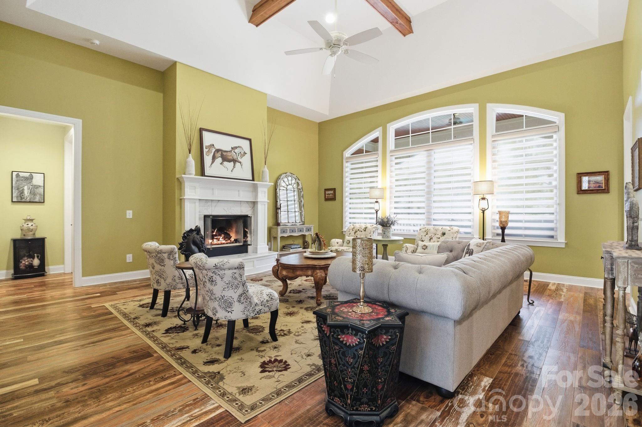 164 Saddle Ridge — West End