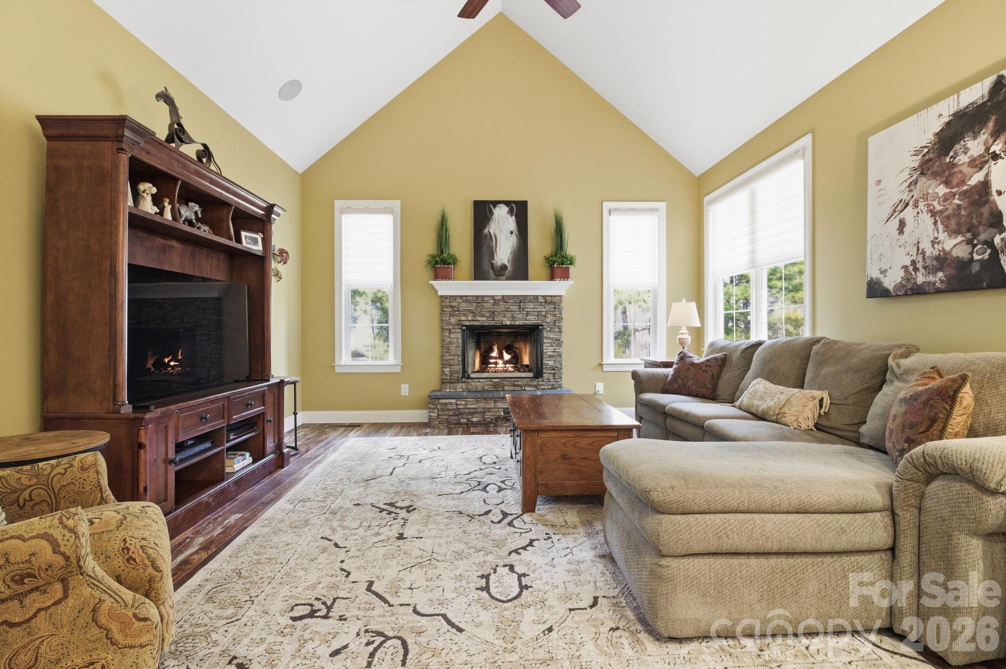164 Saddle Ridge — West End