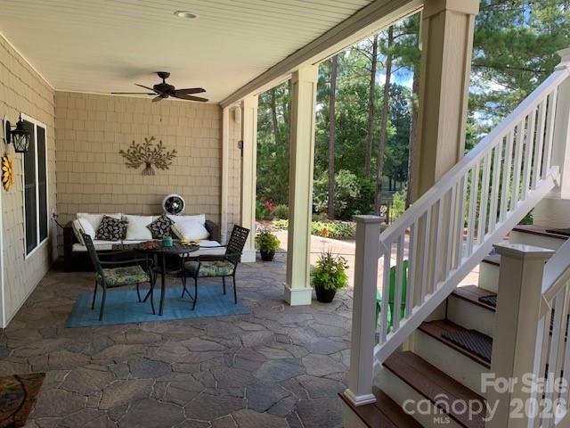 164 Saddle Ridge — West End