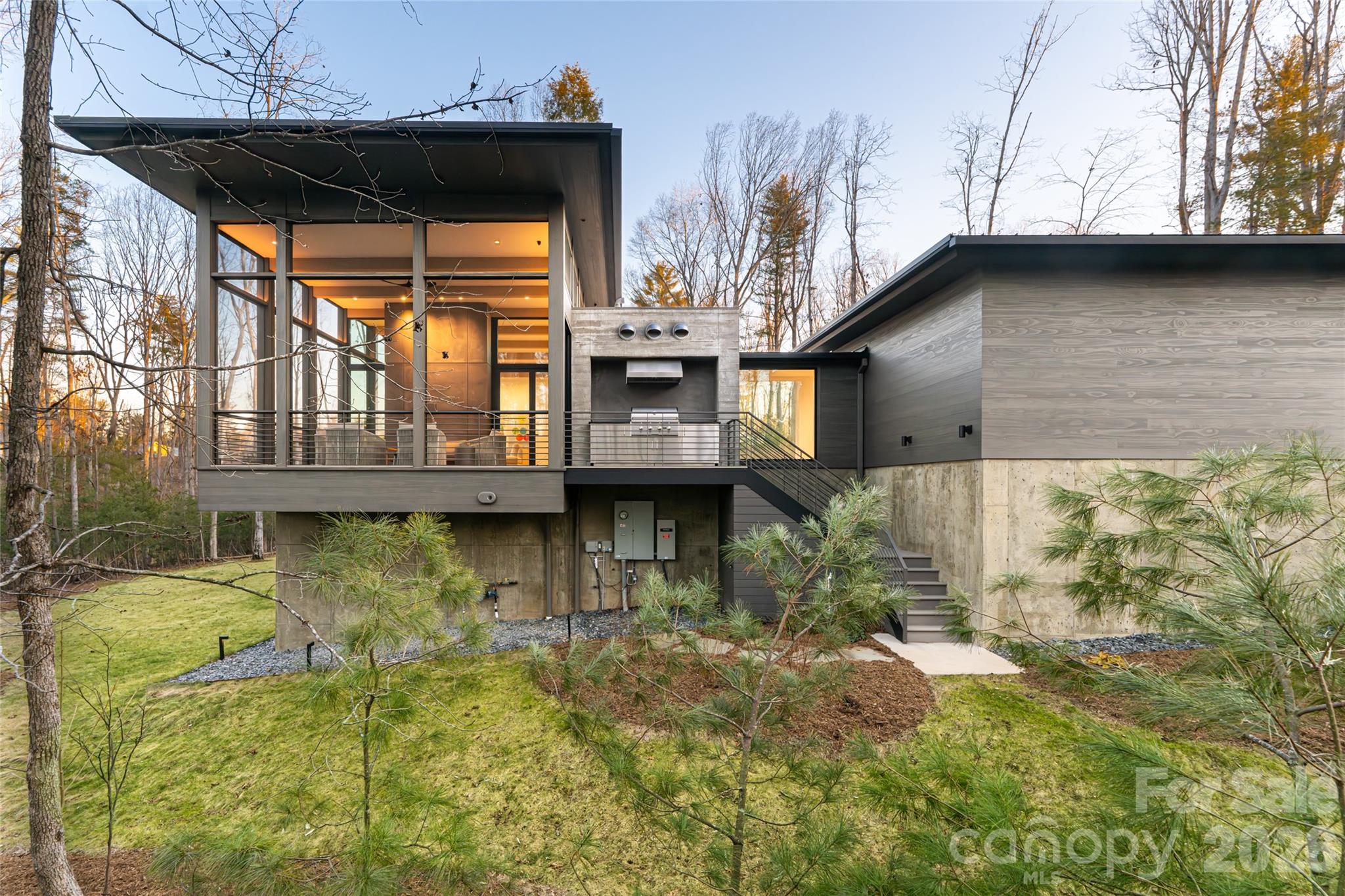 221 Fern Grove Court — Asheville