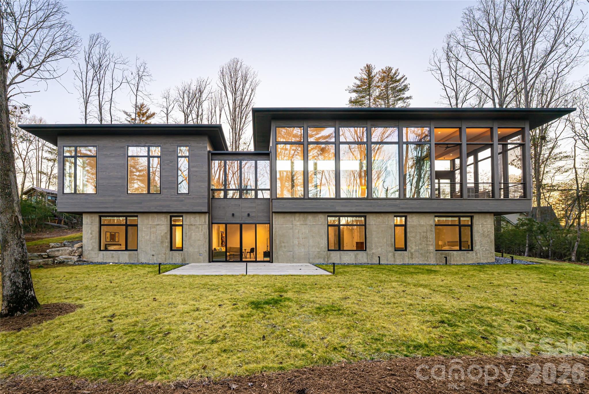 221 Fern Grove Court — Asheville
