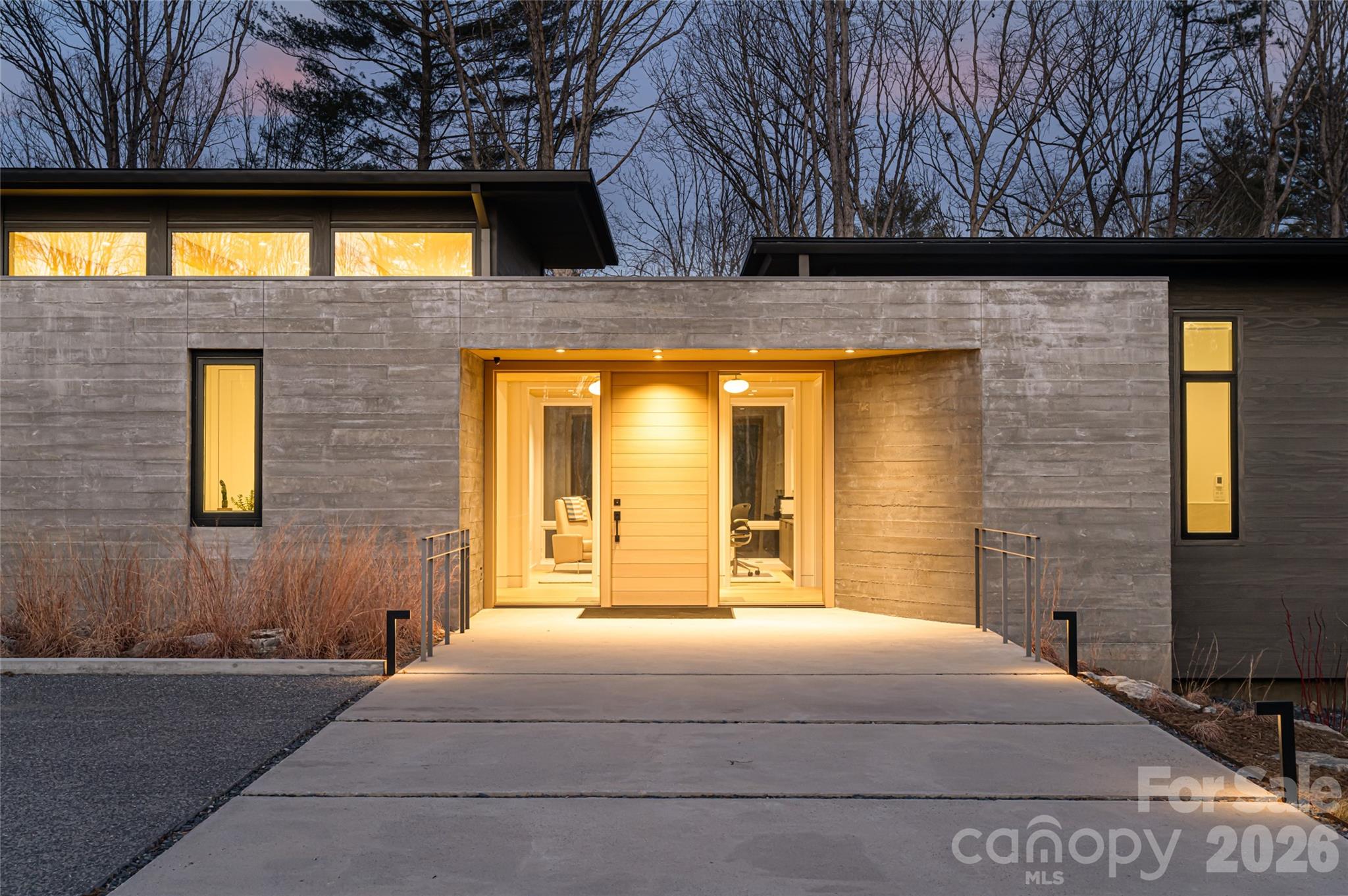221 Fern Grove Court — Asheville