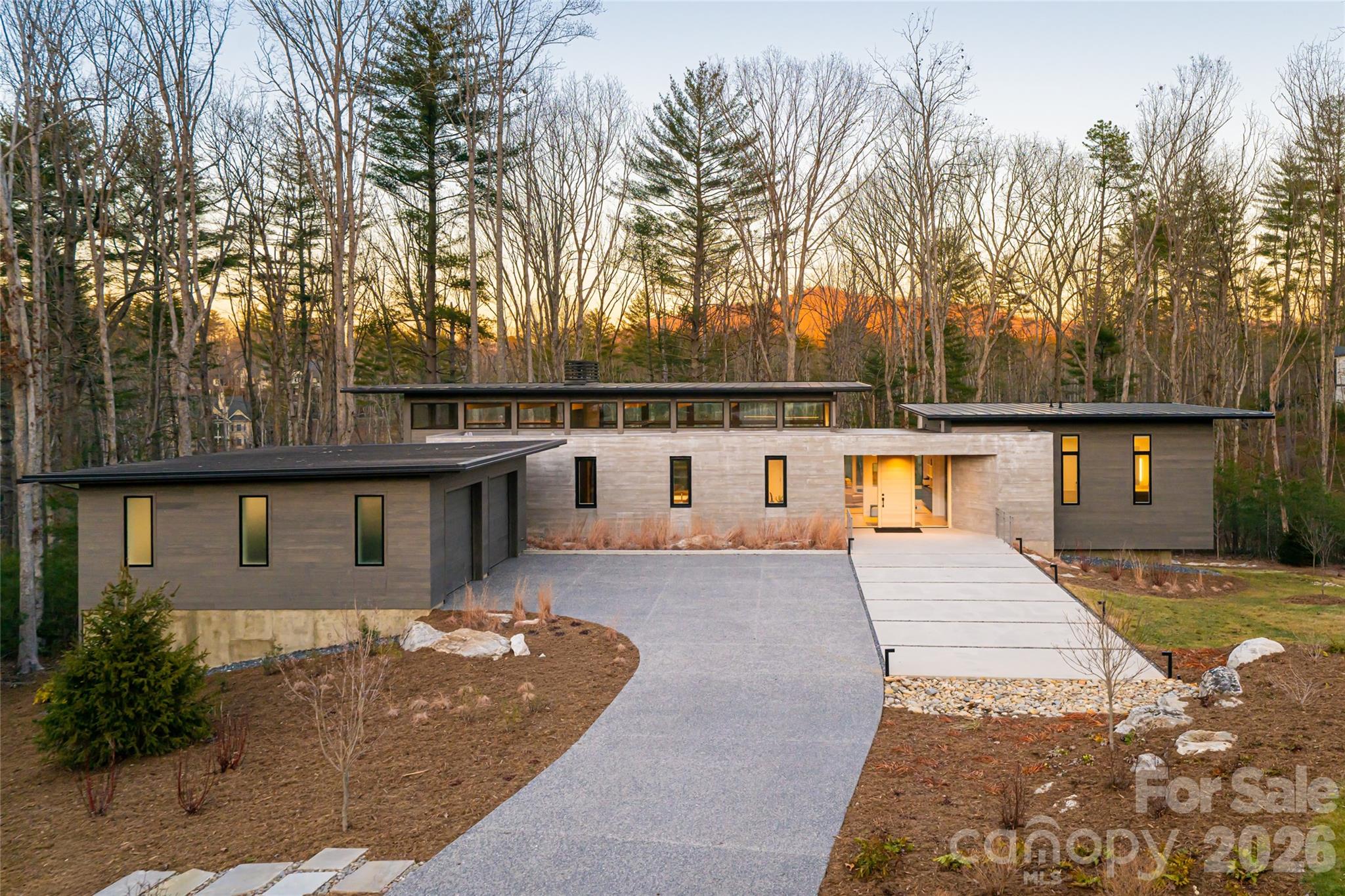 221 Fern Grove Court — Asheville