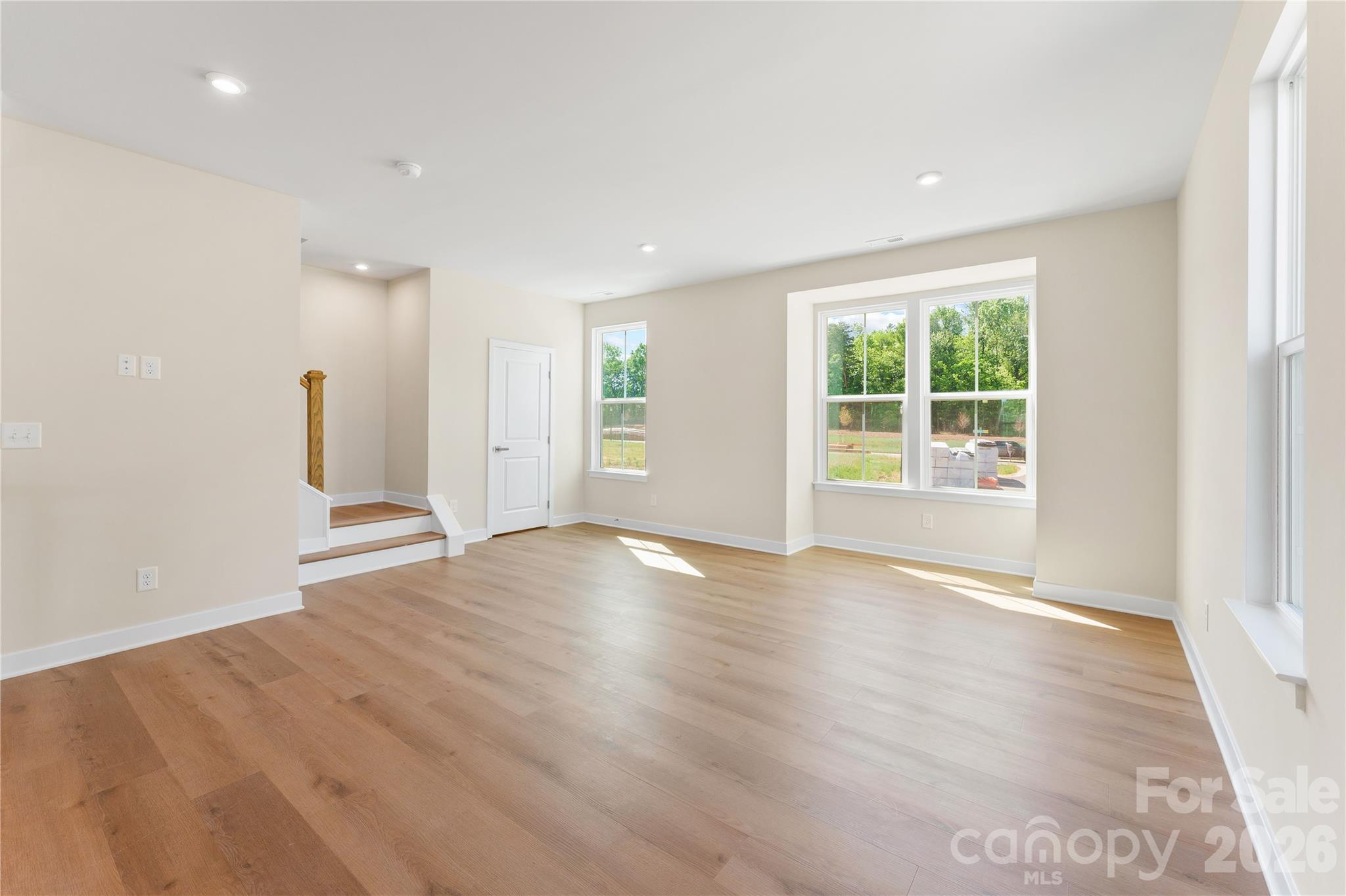 6004 Blue Ridge Oak Road — Charlotte