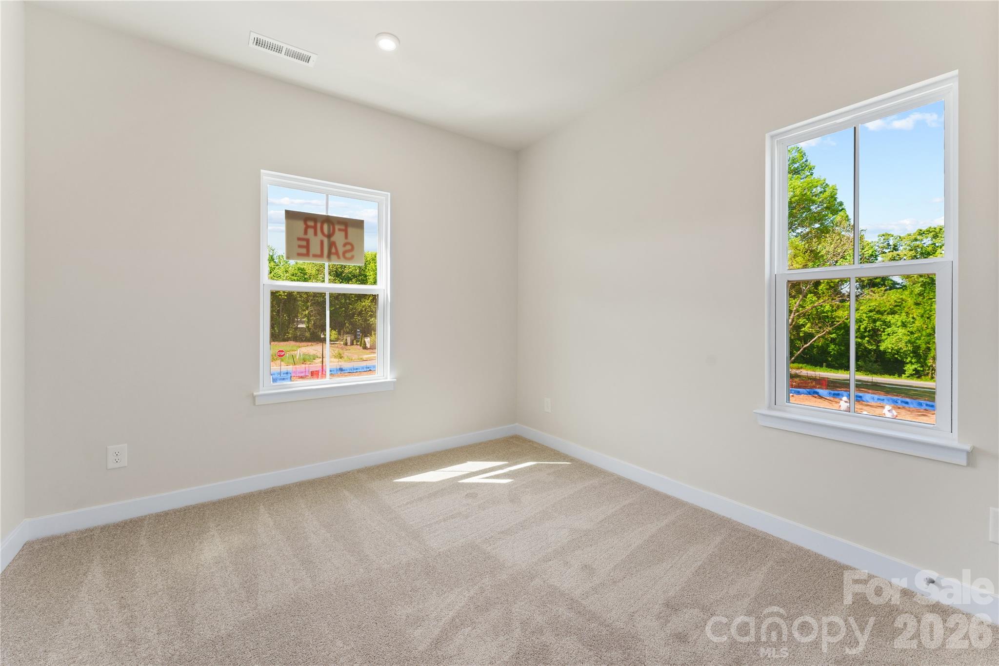 6004 Blue Ridge Oak Road — Charlotte