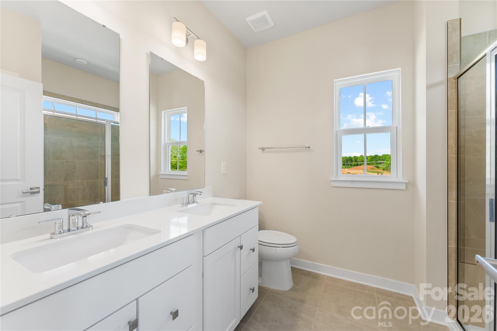 6004 Blue Ridge Oak Road — Charlotte