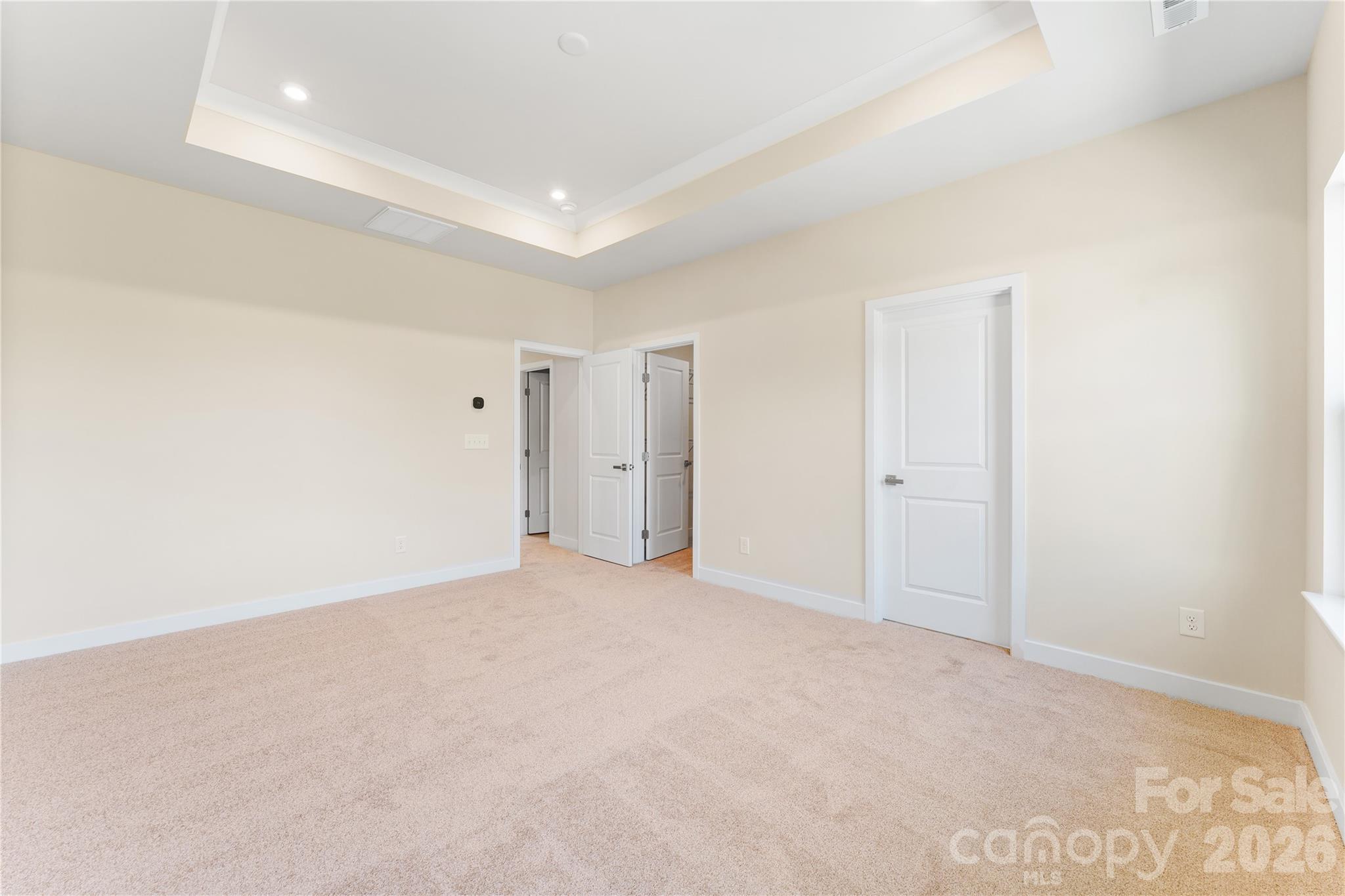 6004 Blue Ridge Oak Road — Charlotte