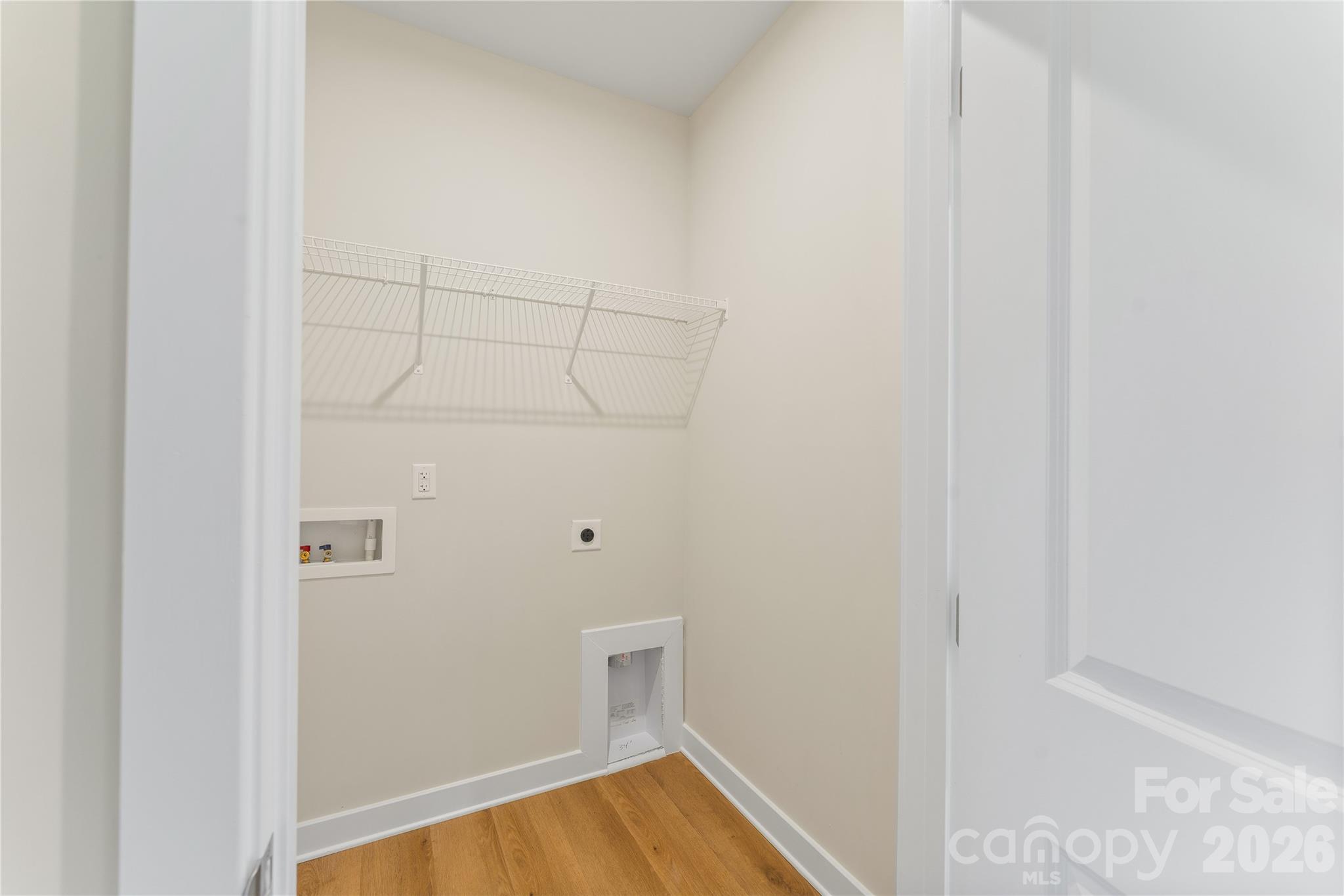 6004 Blue Ridge Oak Road — Charlotte