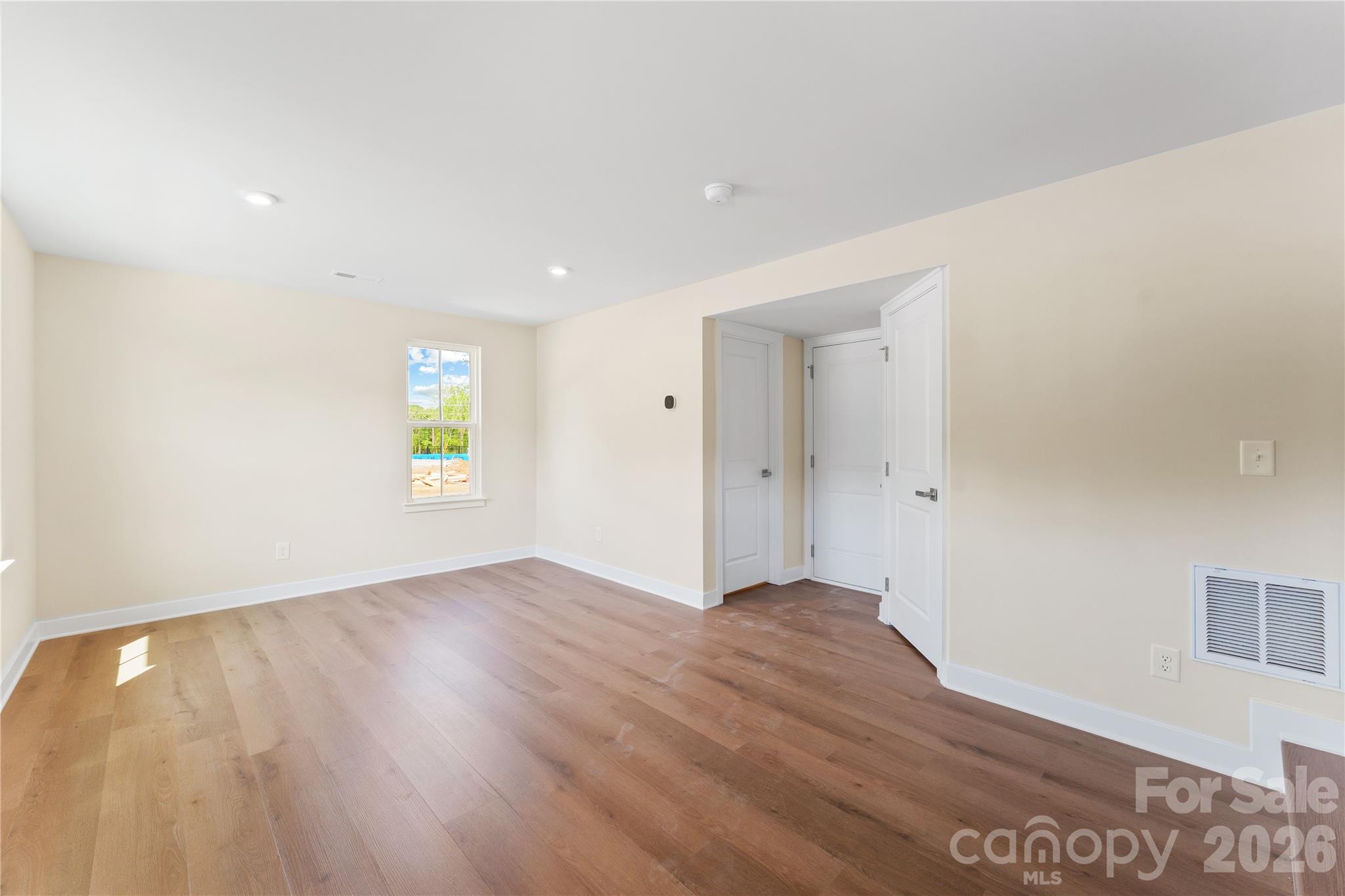 6004 Blue Ridge Oak Road — Charlotte