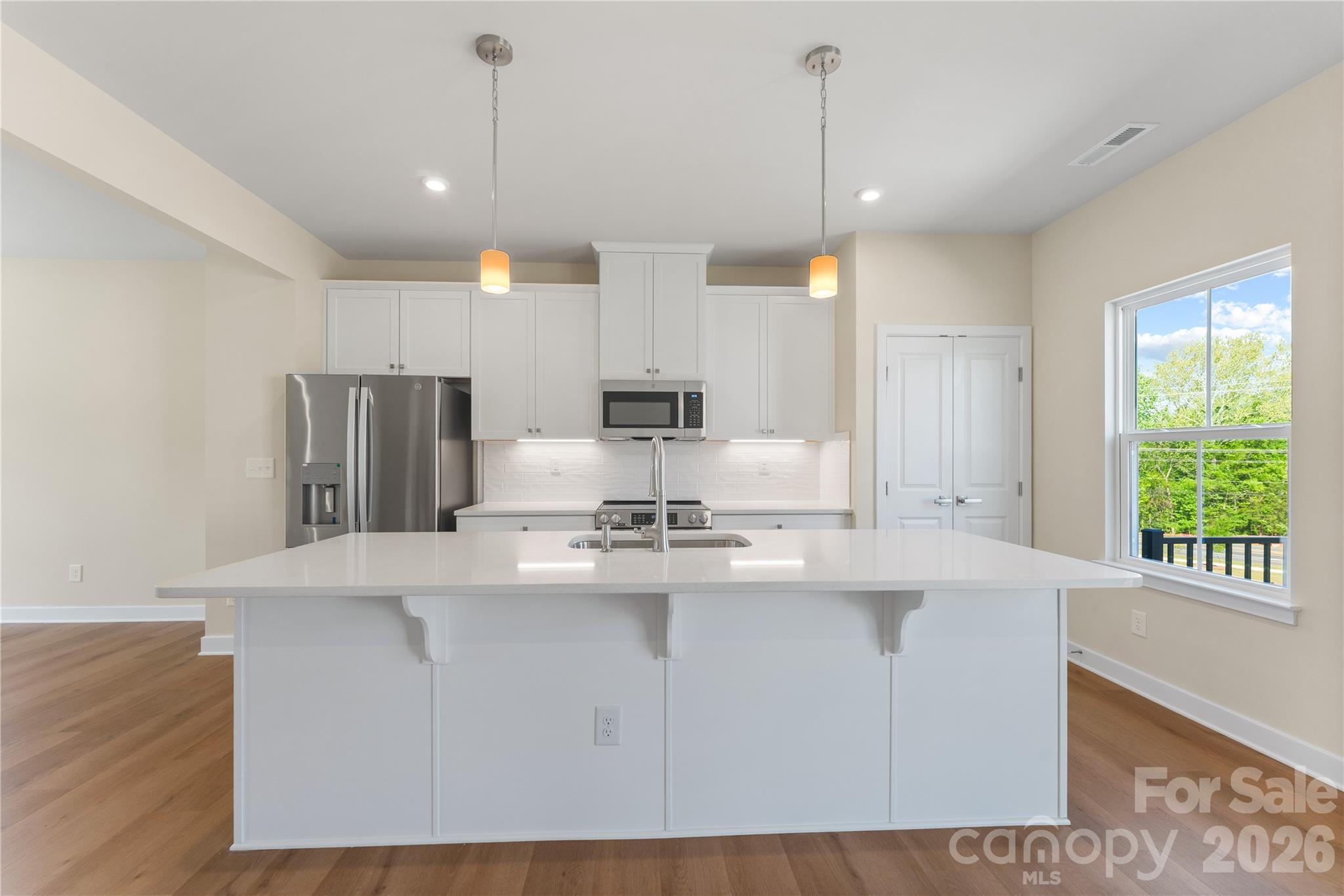 6004 Blue Ridge Oak Road — Charlotte